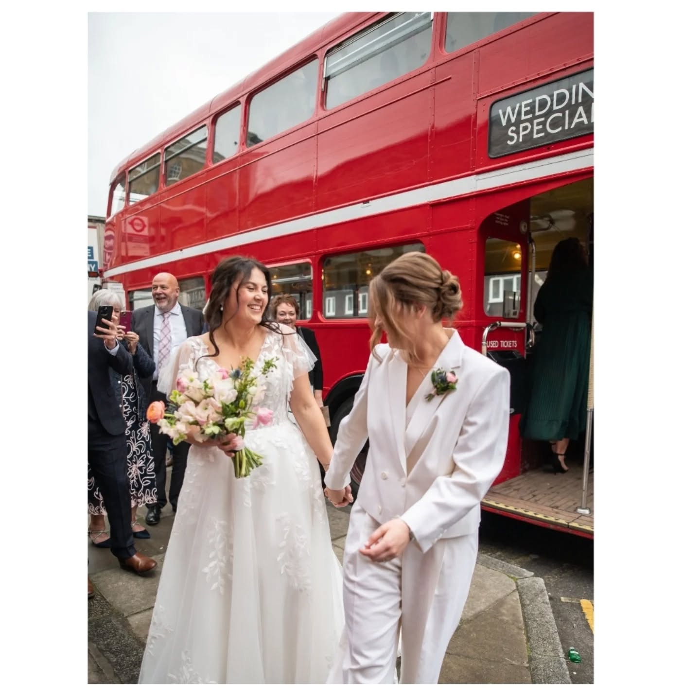 Ella & Megan's beautiful March wedding.
We provided fresh spring florals, with a splash of blue, from the thistles for Ella and Megan's London wedding. Captured beautifully by @pho2u
The ceremony was at the Old Marylebone Town Hall, followed by much fun at @depotn7weddings
Thanks so much for trusting me with your florals. It was an absolute pleasure.
London florist / London wedding / London venue / Spring wedding
