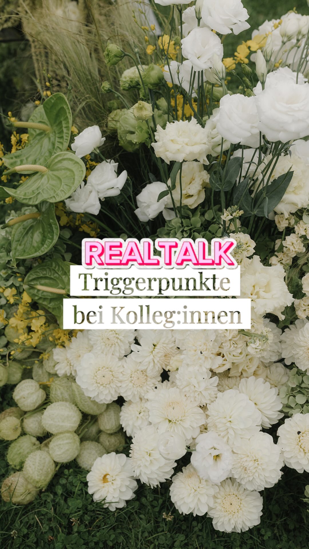 Inspiriert von der Story von @whoiskarma_academy hat dieses Thema echt viel in mir ausgelöst. So sehr, dass ich für ein Video, das zwar nur in 3 Minuten gedreht war, verdammt lange gebraucht habe, um es wirklich hochzuladen.
Warum?
Weil ich Angst vor Reaktionen hatte.
Und gleichzeitig dachte ich: Wenn ich dazu so eine starke Meinung habe, wovor habe ich dann eigentlich genau Angst?
Also, weil wir uns 2026 mehr trauen: here we go…!
Die Diskussion ist eröffnet.
Und bevor wir nur bei den schwierigen Themen bleiben:
Die Powerfrau, die ich hier erwähne, ist @magdalena_langeder .
Danke, dass du genauso cool bist, wie du bist.
Du bist für mich Empowerment!
🤍