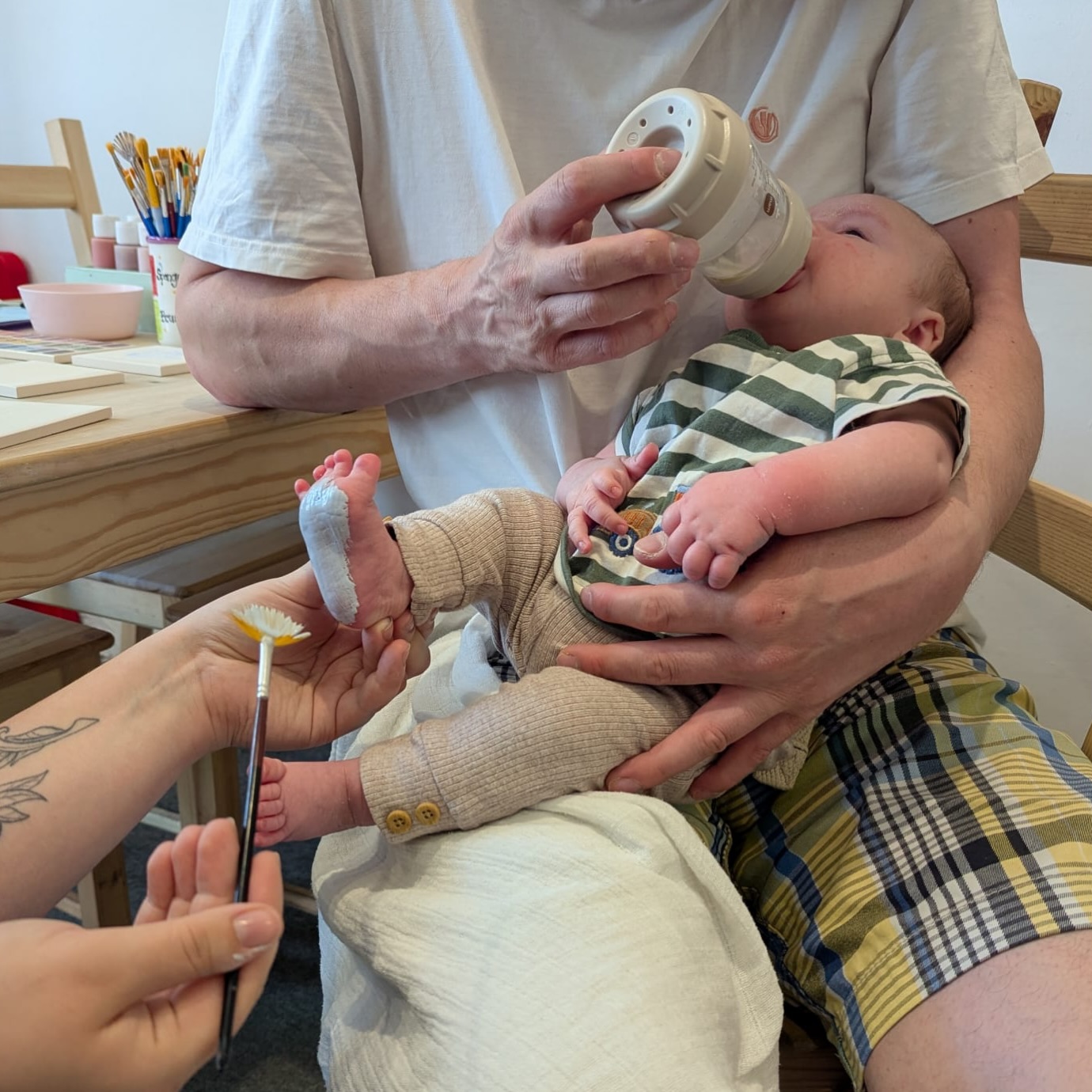 We still have availability during the Easter holidays to capture your little ones hand or foot prints onto pottery or clay
Please be aware that the turn around for pottery artist commission work is 10-14 days during this busy period
Give us a call to book your session