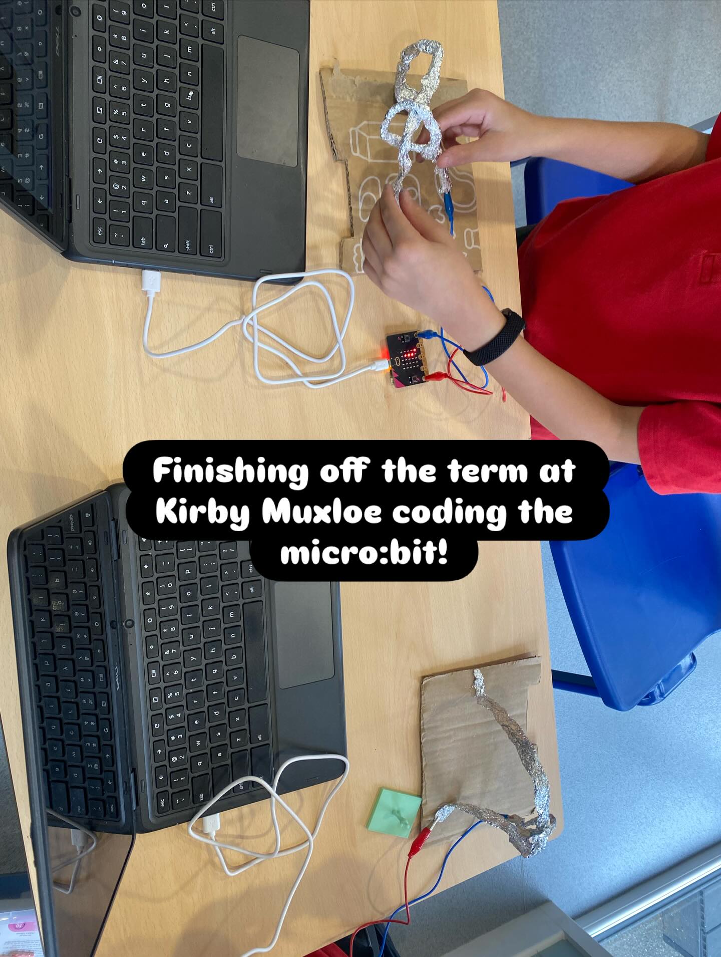 We polished off the term with our Tuesday lunchtime Kirby Muxloe group by handing out the kids 3D printed key-rings and by making steady hand games using the micro:bit! #creativecoding #stemeducation #younginnovatoraclub