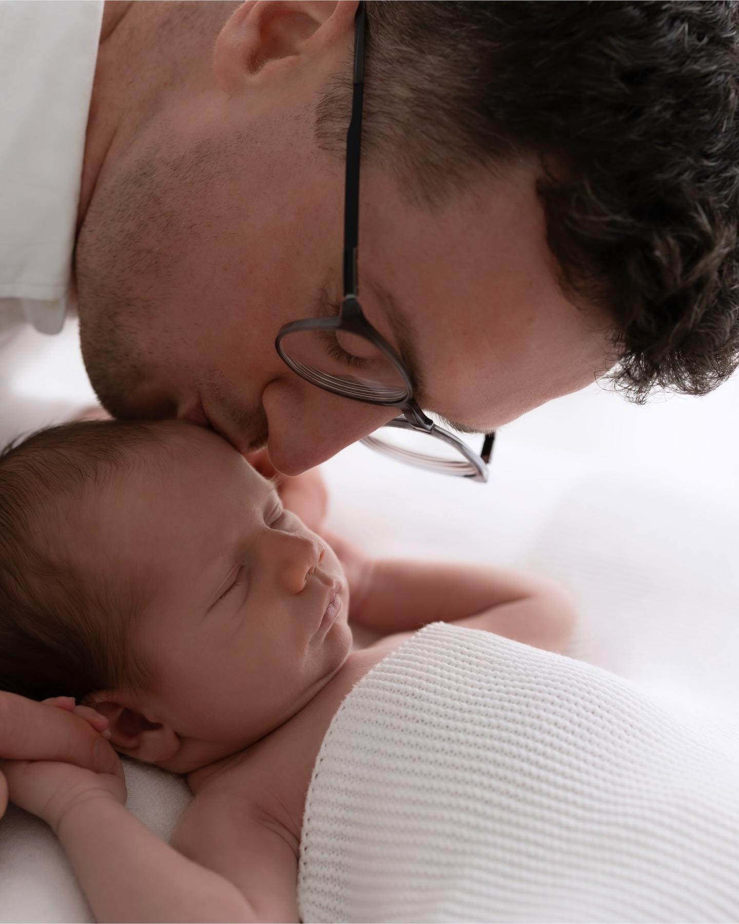 Sometimes Dad’s really aren’t up for the idea of a photoshoot of any kind, I get it, l’m not offended, I actually am not all that great at having my photo taken.
But I promise you Dads, that if you give it a go, you might actually enjoy it.
But mainly you’ll have an album of images to give to your baby when he or she is a grown man or woman themselves and you’ll sit around the table eating and drinking together talking about way back when and looking at how young Dad looked and they will love it and treasure that album forever.