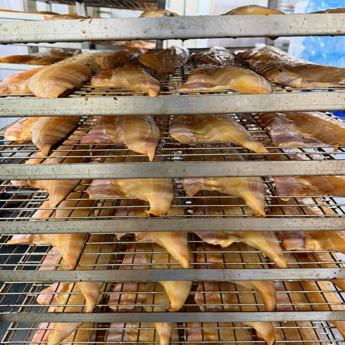 The secret to a superior finish is starting with an exceptional product.
Every batch of our naturally smoked haddock begins with the finest, firmest fresh fillets, landed and selected for their premium quality before they ever reach the smoke.
By smoking them naturally right here on-site, we lock in that initial freshness, resulting in a delicate flake and a refined depth of flavour.
For the chef, it’s a reliable, high-specification ingredient that brings an authentic, golden quality to every plate.
There’s still time to get some naturally smoked haddock on your Easter menu for the weekend. Don’t forget we’re
✅ Delivering Good Friday & Saturday
❌ No deliveries Bank Holiday Monday (or Sunday)
DM our team to add smoked haddock to your delivery, or to enquire about specifications and details.
#ChefLife #SmokedHaddock #ArtisanProduce