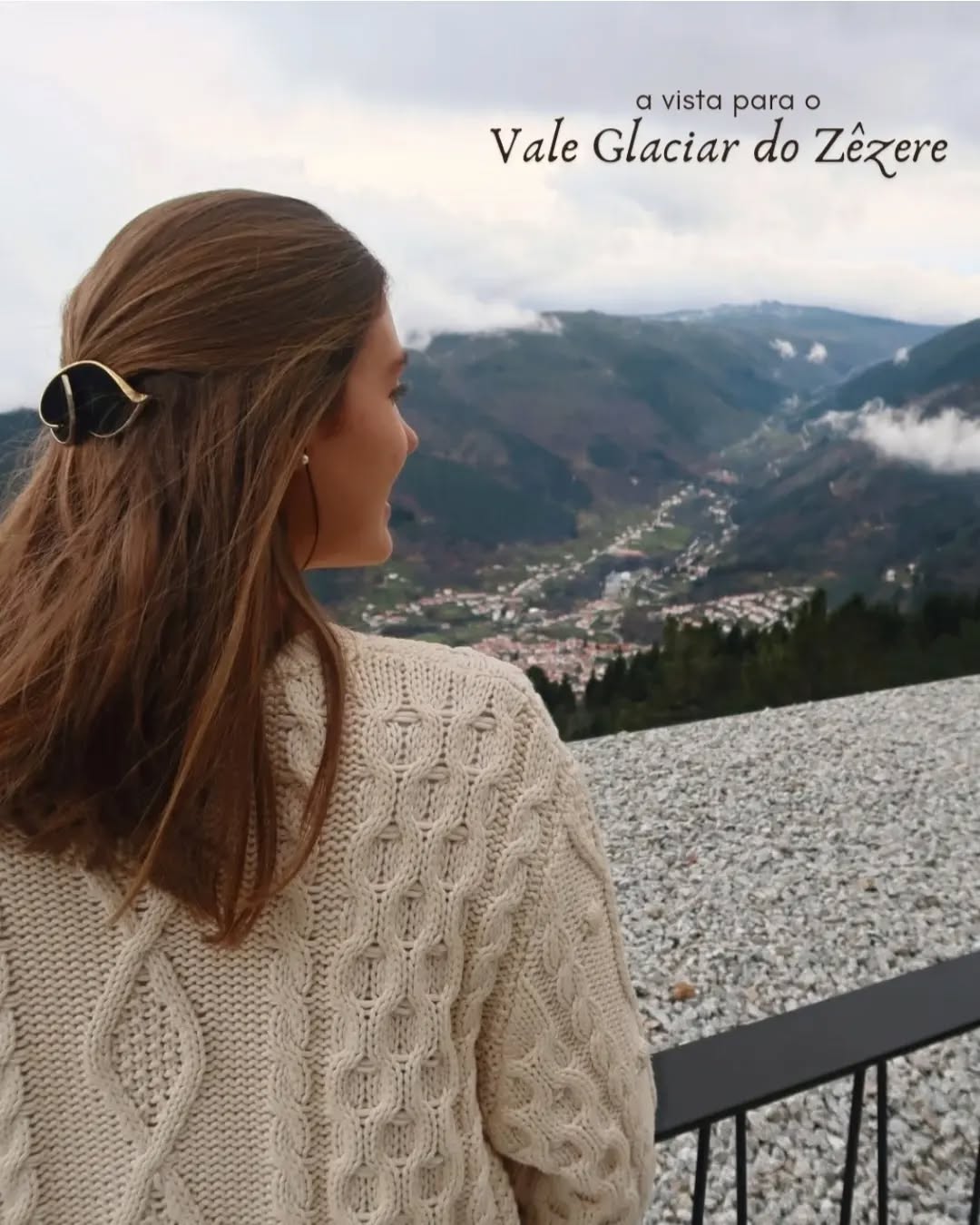 Onde ficar hospedado na Serra da Estrela?
A Casa de São Lourenço poderia ser perfeitamente um hotel-destino, um hotel em que não precisa de nada à sua volta, a estadia já vale por si só a viagem.
A antiga pousada dos anos 40 foi totalmente restaurada, ampliada e adaptada ao luxo e conforto modernos. Com uma localização privilegiada, oferece a melhor vista sobre o Vale Glaciar do Zêzere.
@casa.de.sao.lourenco
#DiáriodeBordo #travelblog #blogpost #travel #blogdeviagens #SerradaEstrela #ValeGlaciarDoZêzere #CasaDeSãoLourenço #Portugal