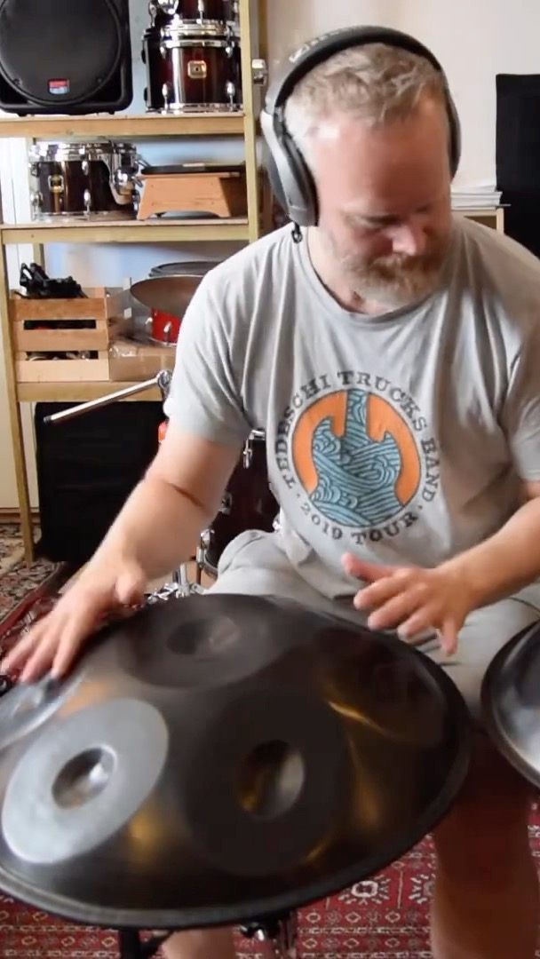 Melodies beyond time—Harmonic Art handpan. ⏳✨🎶 #SuspendedTime #HarmonicArt