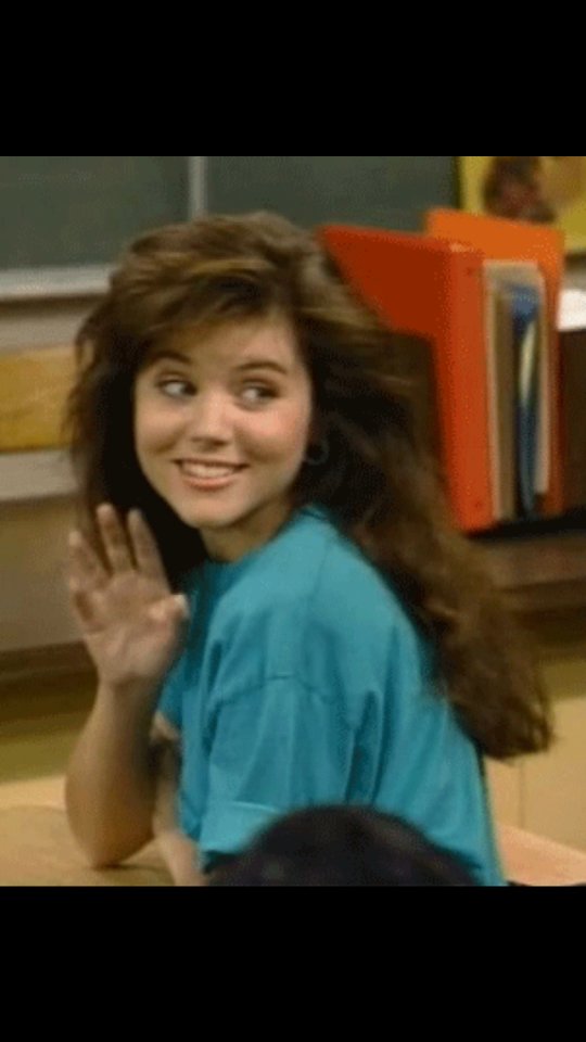 Pizza Fridays 🍕 and 80s movies
What are you watching tonight?
Vintagesoundset.com
#SYNTHWAVE #80ssynth #80saesthetic
#themidnight #retrowave