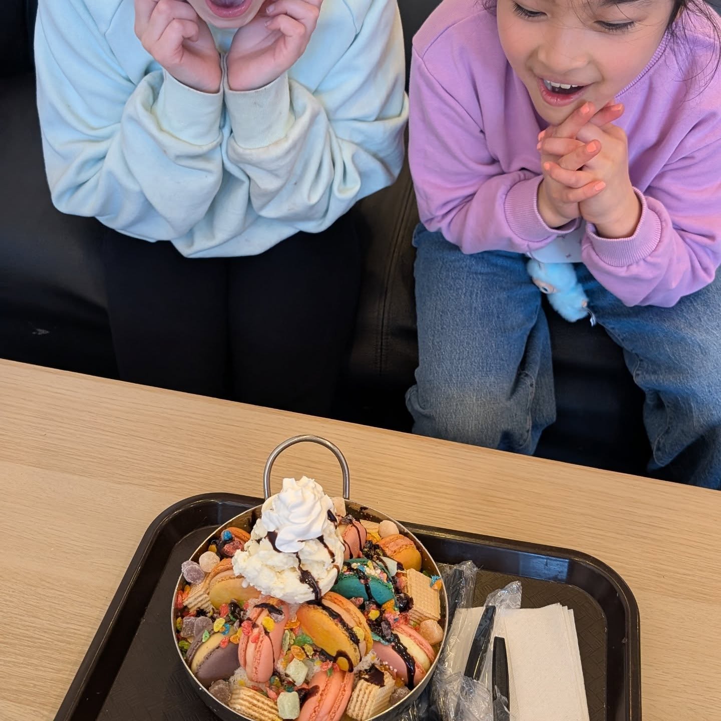 🧋➡️🍧 Plot twist…
Day 1 of Foodies of Loudoun was supposed to be Bubble Tea Day… until the kids discovered that @tzonedessertbar had Bingsu (Vietnamese shaved ice cream) and immediately pivoted.
Even better? They decided to pool their budgets together to order giant bowls to share.
Teamwork. Decision-making. Real-world math.
…and a LOT of excitement 😍
Safe to say, we’re off to a very tasty start.
#SpringBreakCamp #littlefoodie