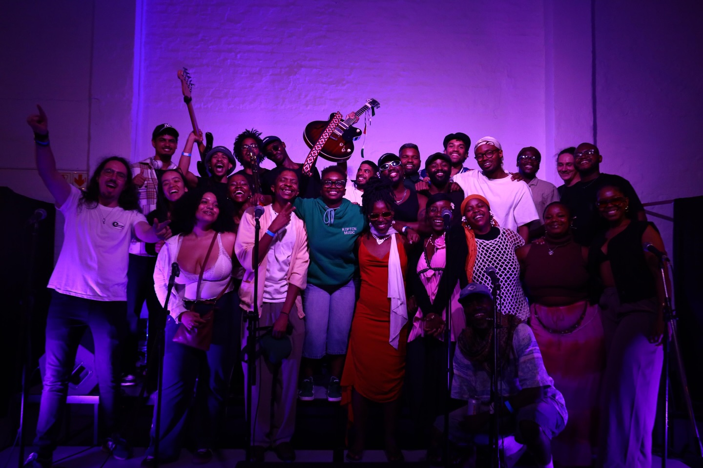 Celebrating 3 years!🌱🥹🇿🇦Welcome to the next generation of South African music! The Home of Sound.
📸 @jojosph0tos
#homeofsoundfestival #koptonmusic #capetownjazz #neosoul #musicpublisher