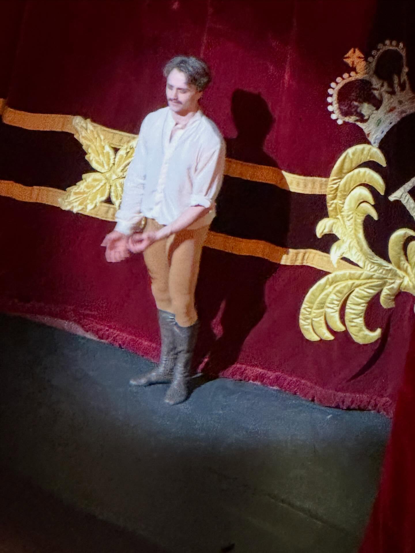 I saw ‘Mayerling’ live for the first time tonight. MacMillan’s 1978 masterwork takes as its subject matter the real murder-suicide of Habsburg Crown Prince Rudolf and his teenage mistress Mary Vetsera. Rudolf is one of ballet’s most punishing roles, with seven pas-de-deux with five different women which results in barely a moment offstage. Matthew Ball carried that weight with mastery. Melissa Hamilton’s Mary was no victim: she met him as an equal, which is perhaps what MacMillan truly intended.
What haunts me is not Rudolf’s spiral but Mary’s erasure: her body was dressed, propped upright and removed in a carriage to a secret burial site, the Habsburg court closing over her as if she had never existed. I left ROH feeling both distressed and elated.
@matty_ball
@__melissahamilton
@maymagriofficial
#MaryVetsera #HabsburgHistory #BalletHistory #royaloperahouse #kennethmacmillan