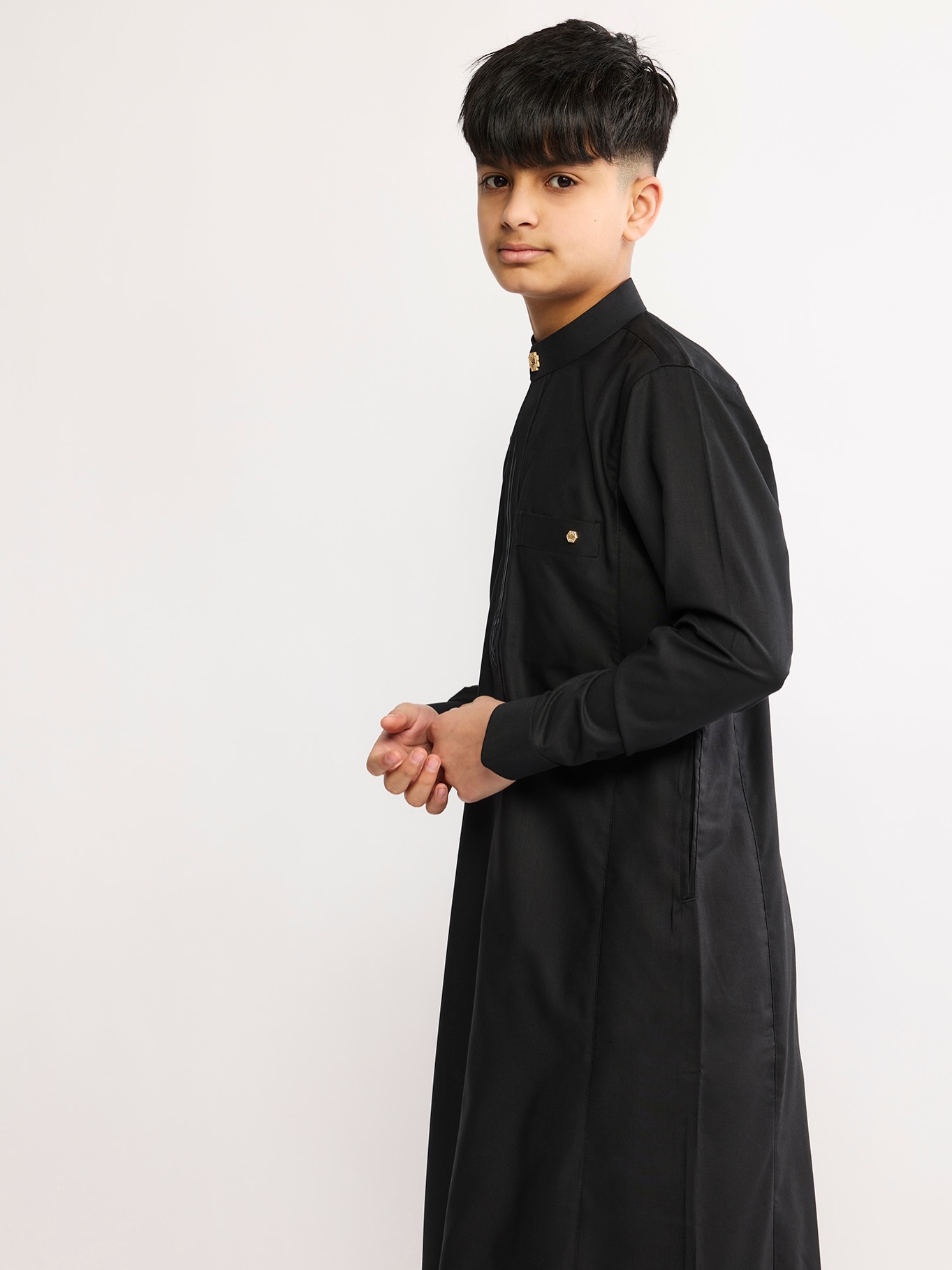 A few more photos this time from a selection of their Boys Thobes collection from lovely fashion brand @jlifestyleuk for their website and product pages.
Lighting by @essentialphotovideo & @pixapro
#islamicfashion #fashionphotography #ecomphotography #boysthobes #lancashirephotographer