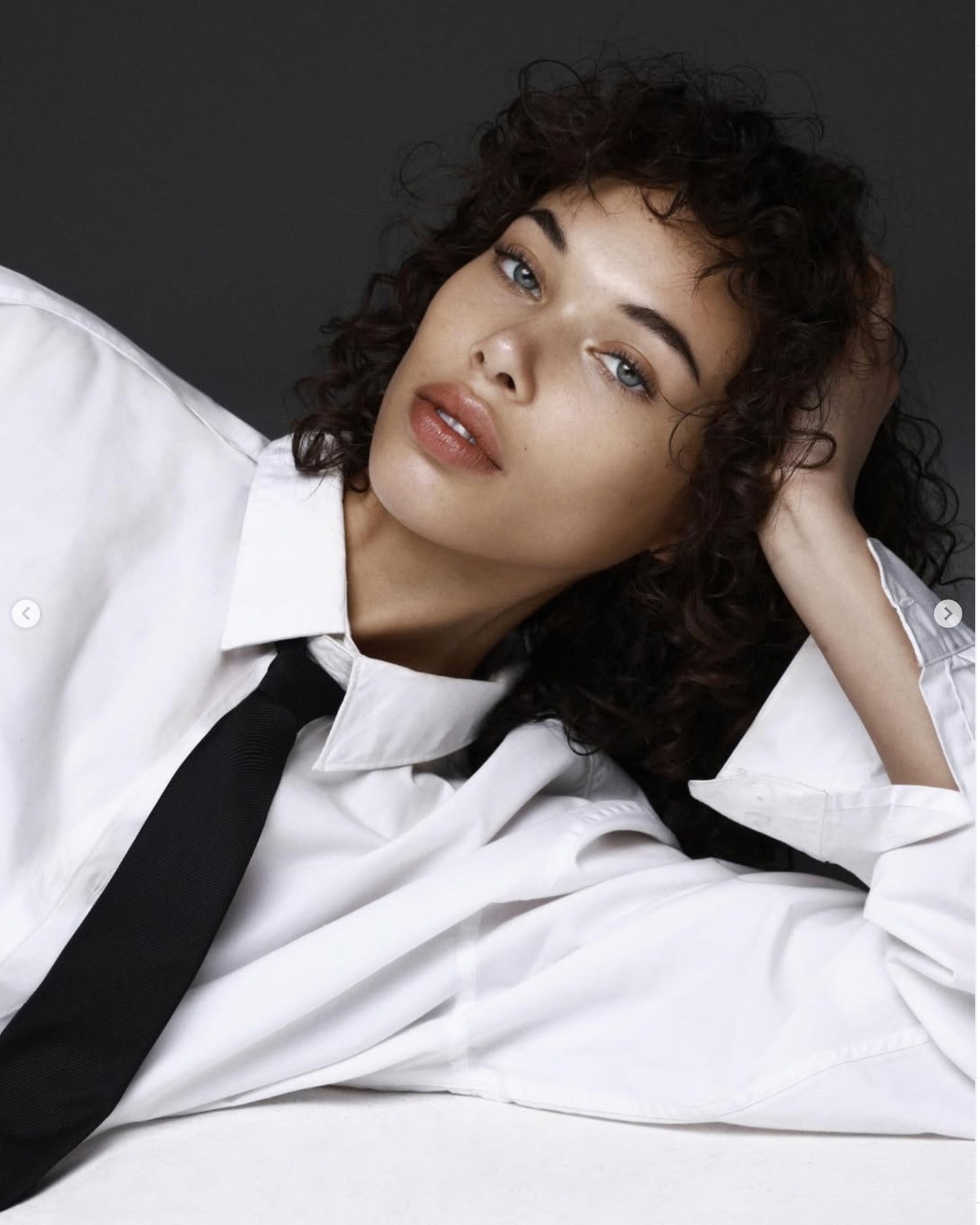 Our makeup artist @seiya_makeup Structure. Skin. Silence.
Shot by @tal_abudi
Talent @alexaesamuel @musemodelsnyc
#lateliernyc #beauty #skincare