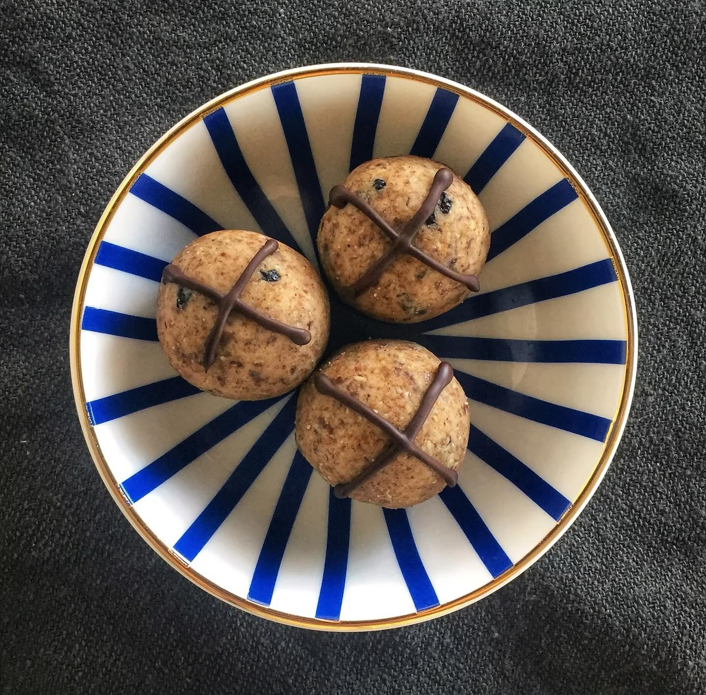 Looking for healthier Easter treat ideas?
Here are a few of my favourites 👉🏼
• Hot Cross Bliss Balls
• Carrot Cake Mini Muffins
• Chocolate Bliss Balls
• Bunny Banana Pancakes
• Carrot Cake Bliss Balls
You’ll find all these via the “Recipes” link in my bio 👆🏼
or at https://www.sb-nutrition.com/recipes-blogs/tags/easter-recipes
Happy Easter! 🐣