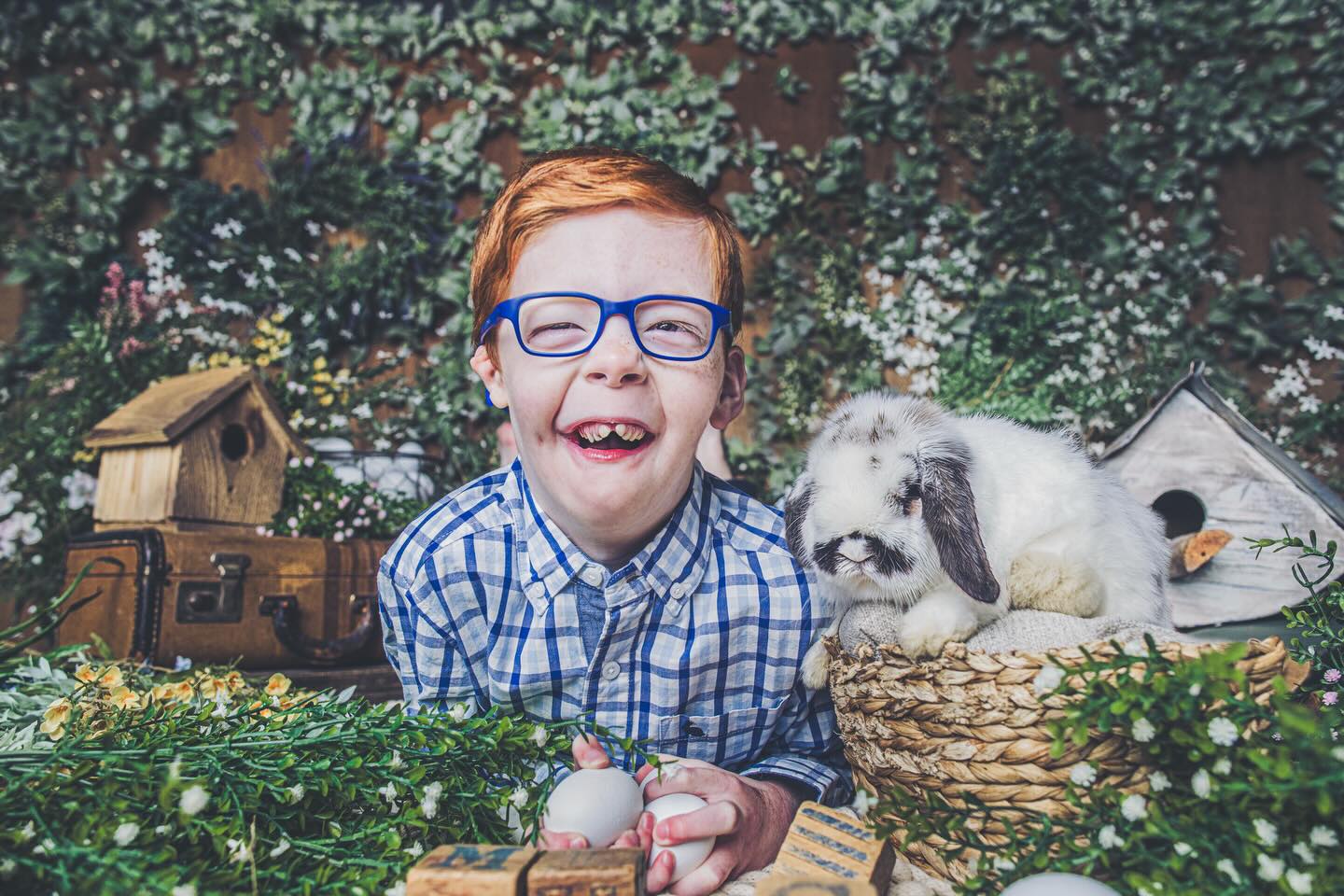 Hopping into Easter with my little Bunnies! 🐰🤍 Nolan was so excited to meet a real bunny, and Owen was very clearly just there for the lollipop 🍭🤣