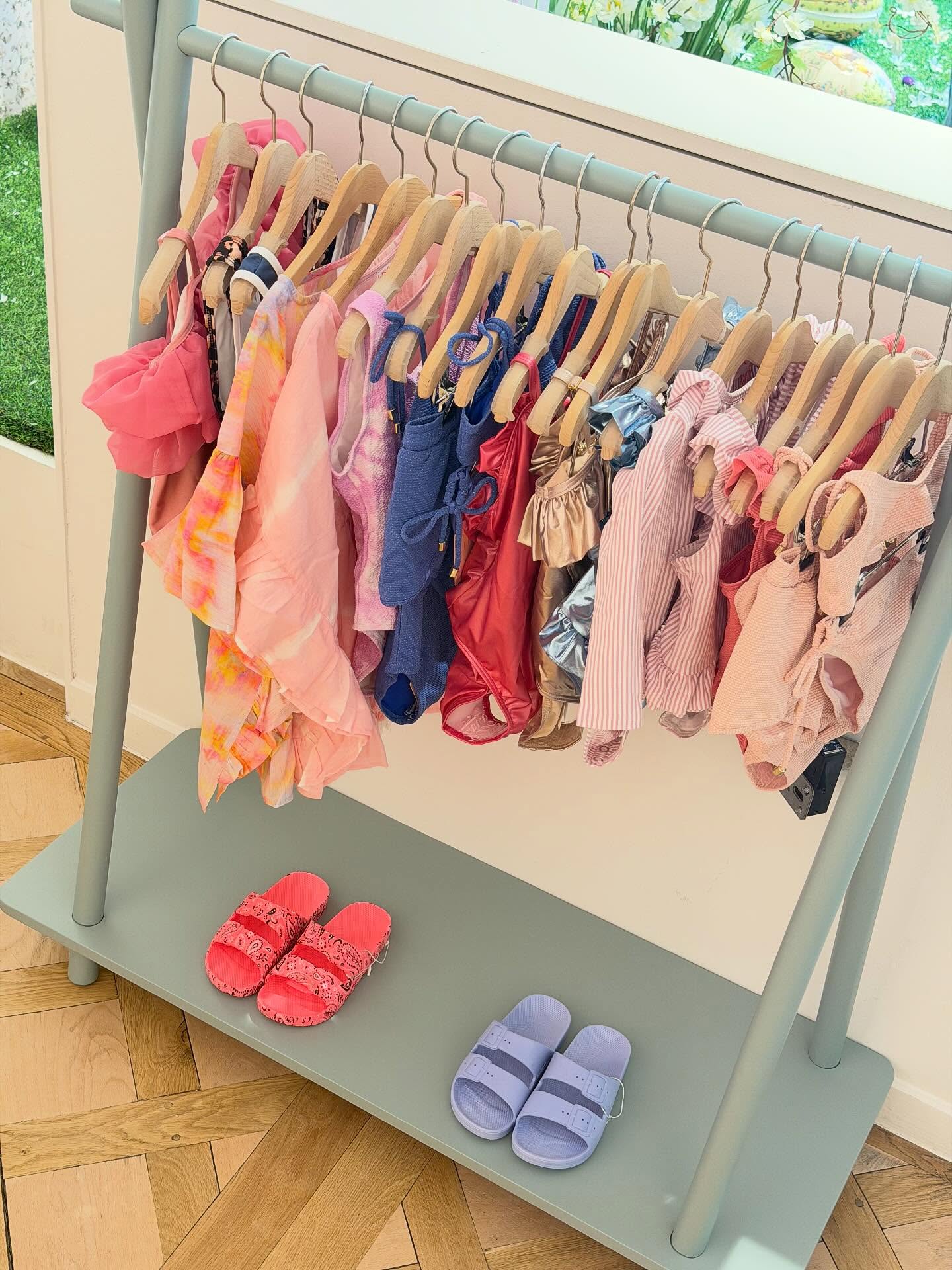 Sun, smiles & little mermaid vibes 🐚☀️
Our newest girls’ swimwear collection is made for sunny adventures, sandy toes and endless splashes.
Playful prints, soft shiny fabrics and the sweetest details ready to shine all summer long ✨
Shop now in-store & online.
#girlswimwear #kidsfashion #summerdays #kidsfashion #kidsstore 🌿✨🐚✨🌿