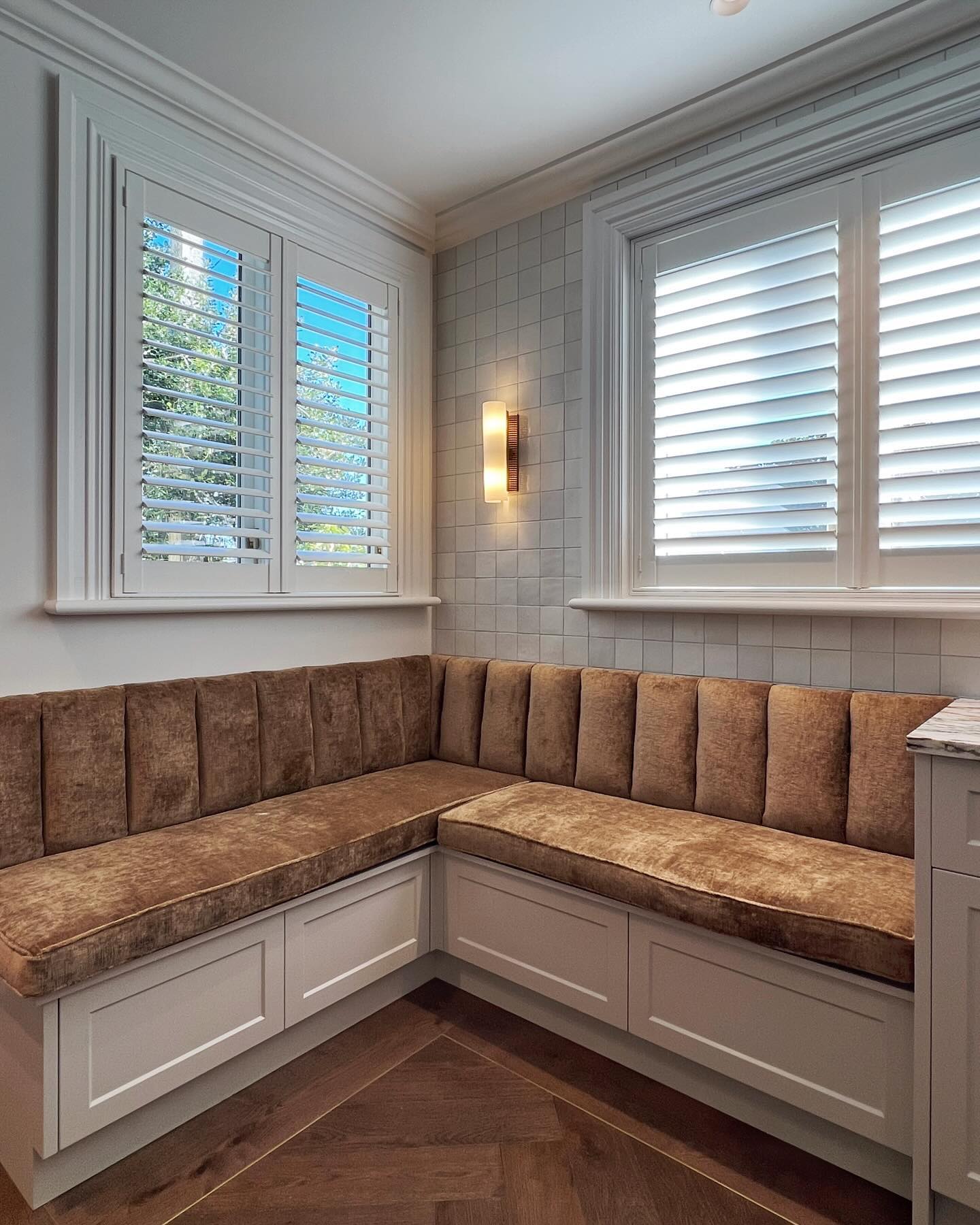 Preview pics of one of our very nearly completed renovation projects.
Soooo many beautiful products & materials everywhere in this home. Perrin & Rowe tapware, an incredible slab of Calacatta Paonazzo marble in the kitchen & unique feature lights in every space just to name a few 👌🏼
More pics to come. #taliataylordesign #residentialinteriors