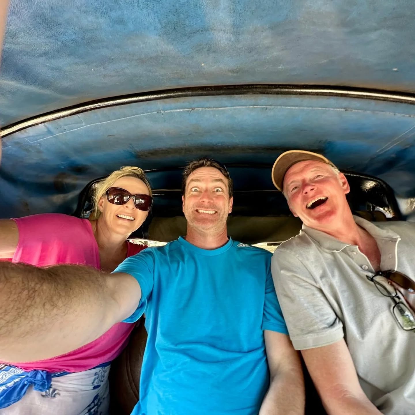 What an amazing month! Having a blast with my two brothers and Elsen. From Buffalo Springs & Shaba to Baringo, Lamu, Watamu, The Great Rift and Nairobi. Lots & lots of laughter and love. I'm a very lucky girl to have such amazing guys in my life. S-L Sibling Tour Kenya 2026 🥰😍🤩