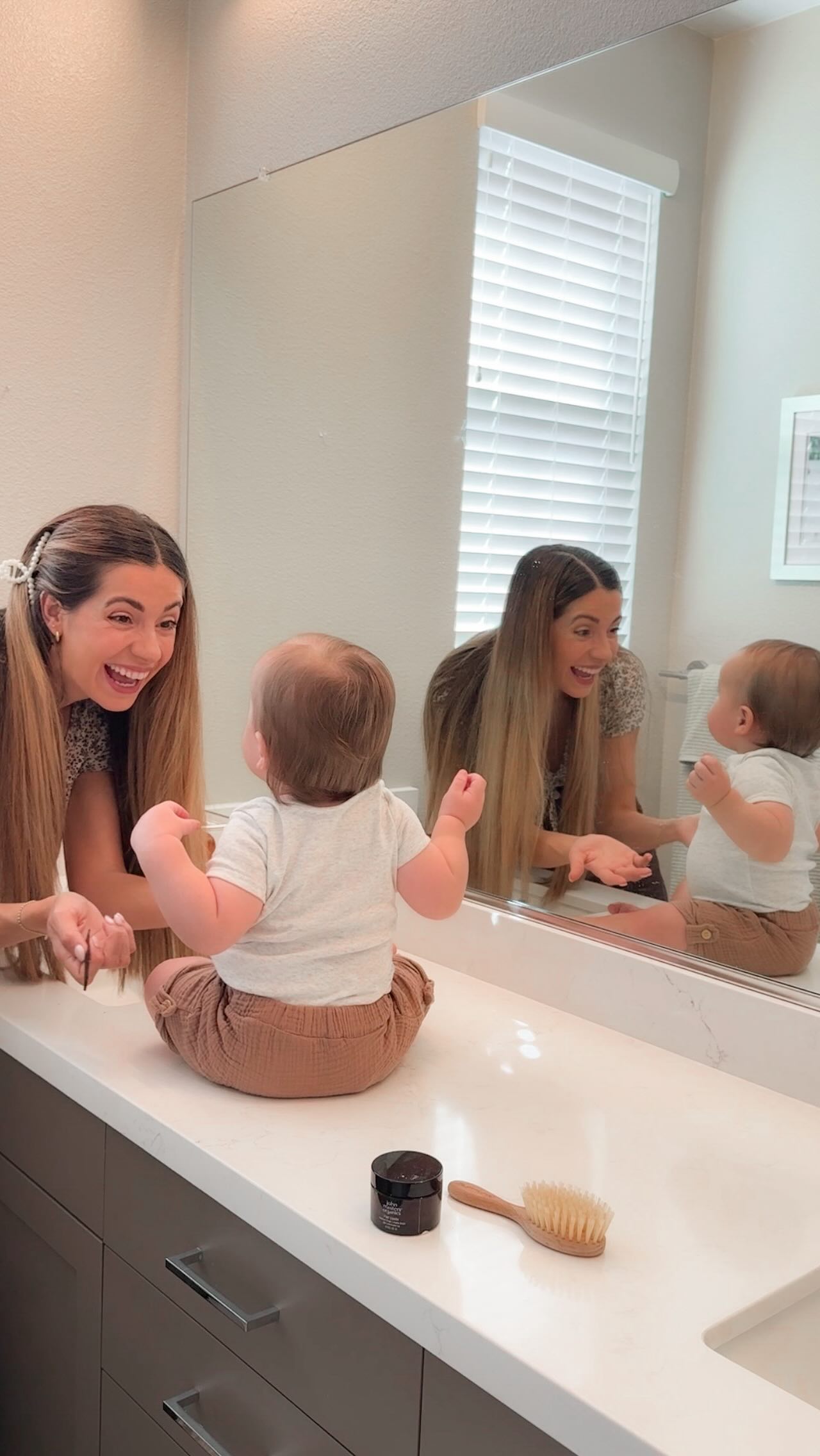 I have no concept of time anymore, my brain cannot seem to comprehend this last year. It went so slow and so fast at the same time 🤍
#postpartummom #motherhoodmoments #newmama #babybirthday #postpartummentalhealth