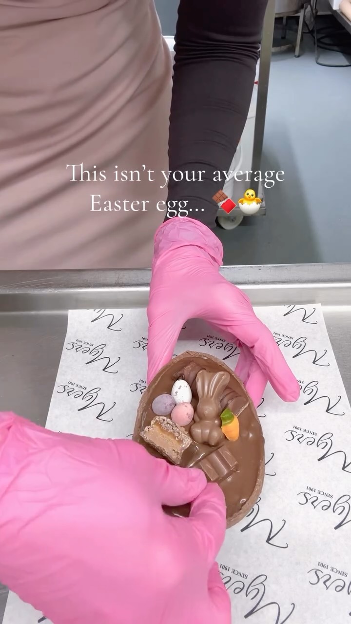 This isn’t your average Easter egg… 🍫🐣
#chocolate #easter #cake #baker #foodtok