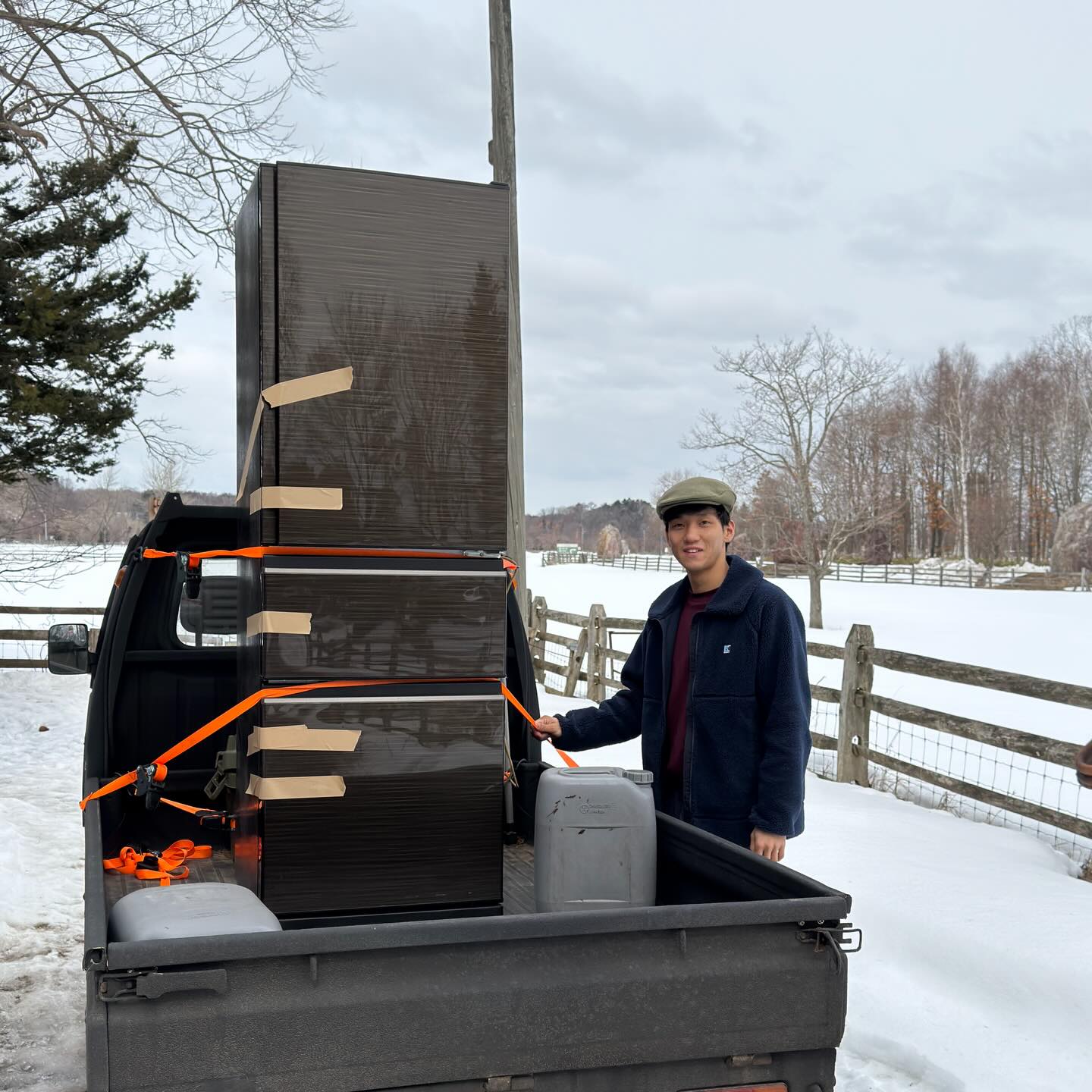 今日という今日はさすがに理解できた。私は、灼熱の時代と次の世代の繋ぎ役の世代なのだ。*写真は日本で撮りました