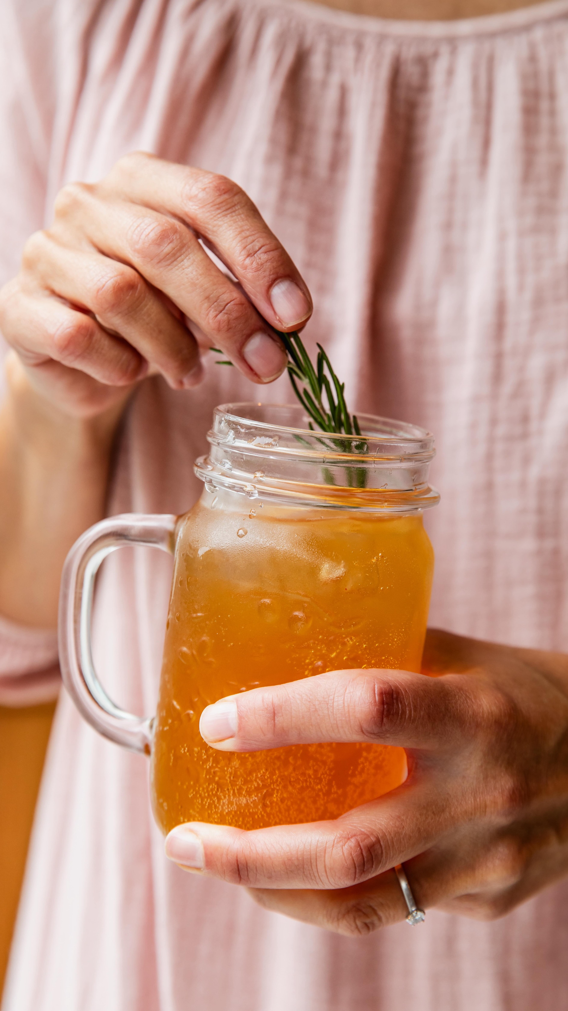 Une astuce hyper pratique pour prendre soin de ta peau ! 🌟
#skincare #glutenfreeparis #switchel #naturopathie #healthyparis