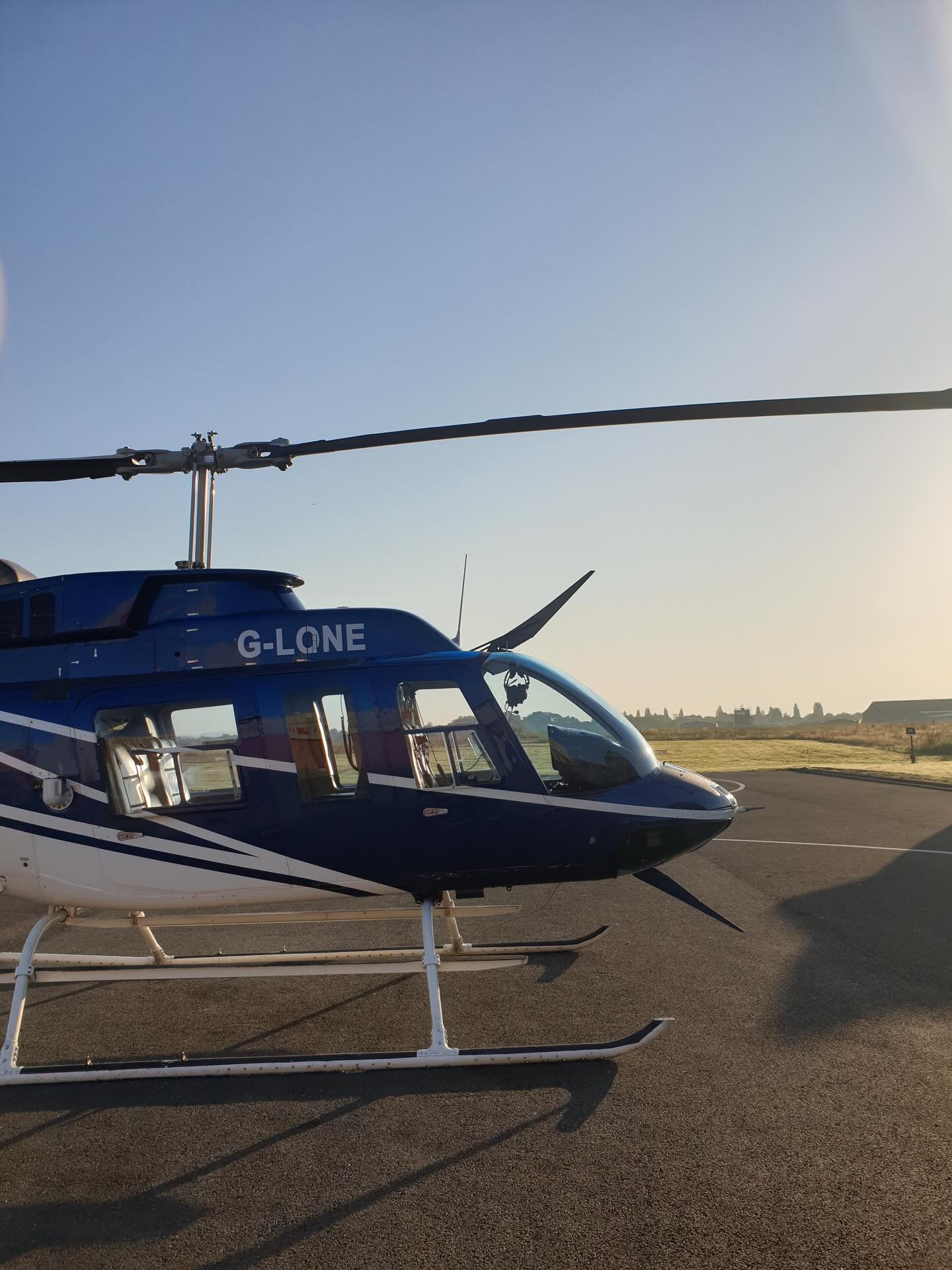 Ever wondered what Manchester looks like from above? This Bank Holiday Monday, @adventure_001_ are operating pleasure flights right here out of Barton Aerodrome, and there are still seats available.
Itโs a brilliant chance to experience the thrill of helicopter flight, take in stunning views of the city and countryside, and make your Bank Holiday Monday one to remember ๐๐๐
Book using the link below !
https://www.adventure001.com/Home/AvailableDates?affiliatePageId=11&affiliatelink=771