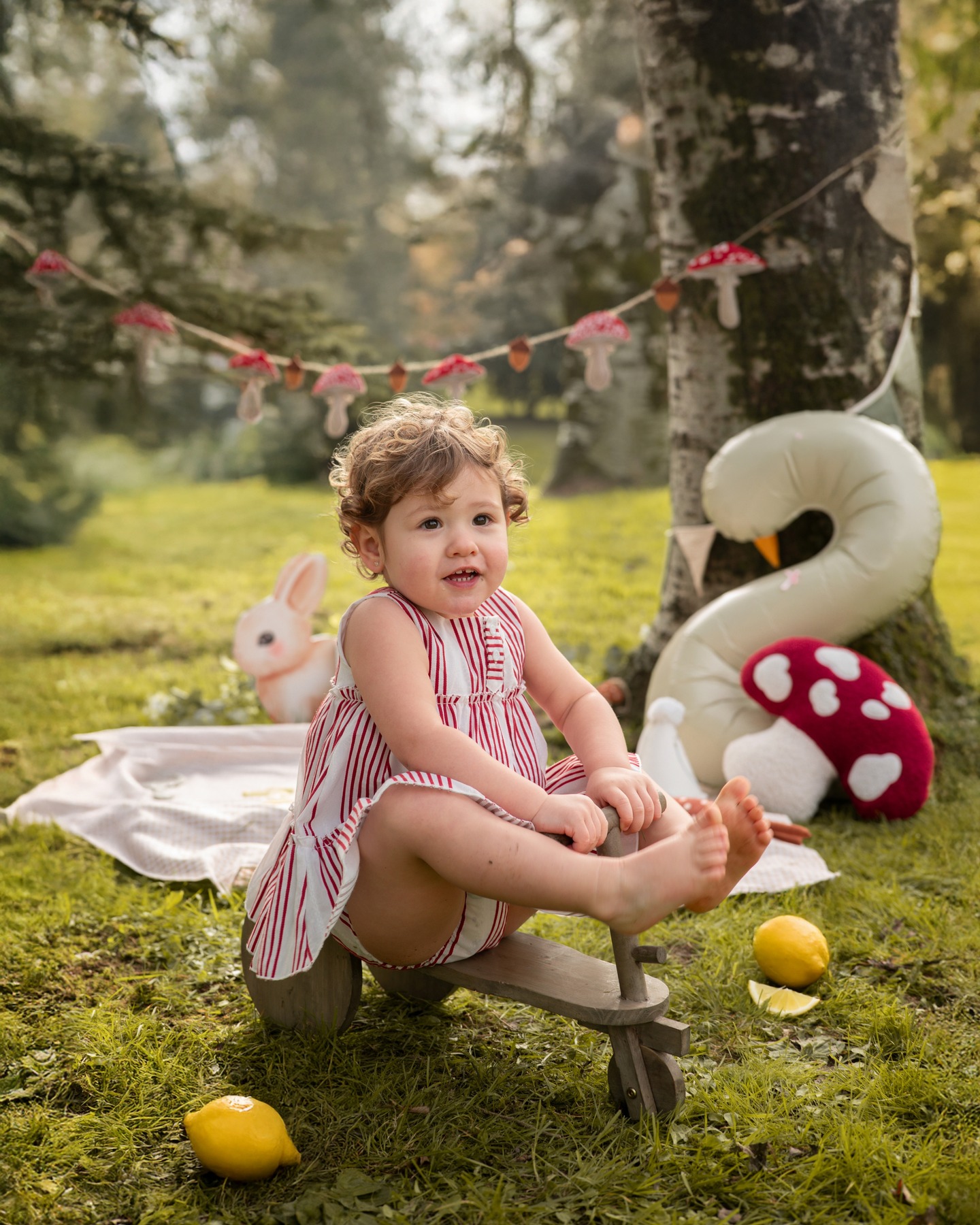 La primavera ya está aquí… y con ella las sesiones de cumple en exterior 🌿
Los dos añitos de Lara fueron súper especiales… y ella, una pequeña diva ✨
Del 28 de marzo al 3 de abril, todas las reservas de sesiones de cumple tienen un 10% de descuento
(válido para cumpleaños de este año) 🎂
Si estás pensando en reservar, lo ideal es hacerlo con tiempo
para asegurar tu fecha y realizar la sesión antes del cumple
Así tienes todo listo para su día 🤍
Escríbeme “Mel30” y te cuento todo
✨
.
.
.
.#smashthecake #smashcake #fotografiainfantil #fotografíainfantil #fotografíafamiliar