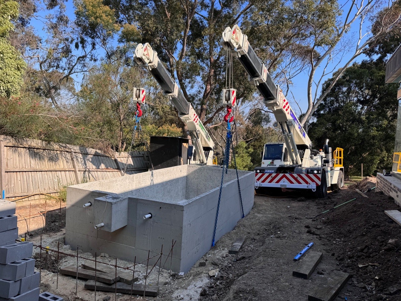 🌊 Plunge Pool Installation Day at Ivanhoe
Excited to get this 6m x 3m custom built plunge pool installed in Ivanhoe in time for summer swimming! 🏊♂️ With expert precision and a touch of magic, our team is transforming this backyard into a luxury escape!
Thanks to our friends for helping us with a smooth installation:
@specialised_fork_logistics
@directcranes
@blockconstructions
@poolcare.plus
@spasaaustralia
💦 If you've ever dreamed of having your own plunge pool, reach out to talk about your ideas today!
#plungepool #dreambackyard #backyardrenovation #summerfun #melbournepools #poolconstruction #sparklingpool #poolbuilder #ivanhoe #plungepoolsplus