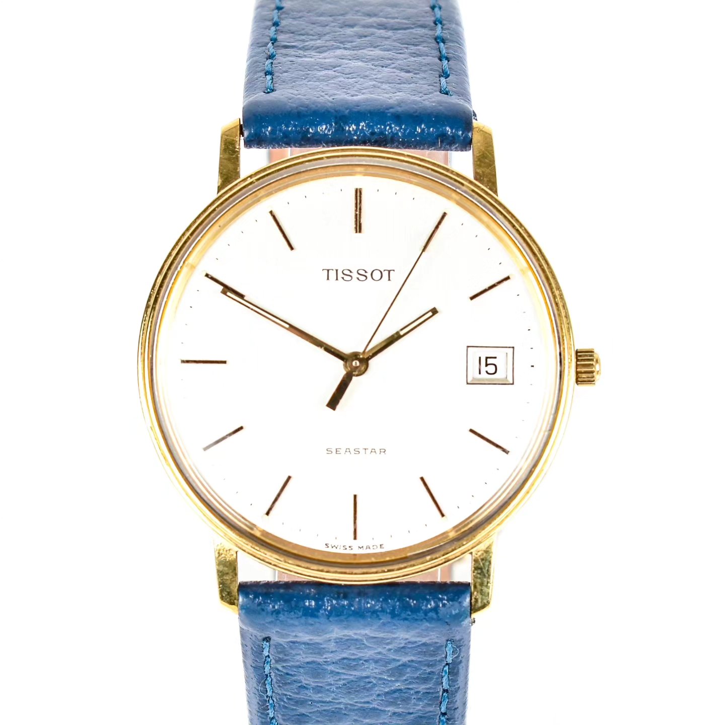 Tissot Seastar Armbandsur med boett i 18K Guld, quartz urverk, datumvisning, samt band av blått läder. Medföljer originaletui
Utrop: 3 000 - 3 500 sek
Fullständig auktionspost går att hitta i katalogen via vår hemsida norrlandsauktionsverk.se
#norrlandsauktionsverk #auktionsfynd #auktion #auktionsverk #auktionsverket #konst #design #hantverk #presenttips #tissot #tissotseastar #armbandsur #klocka #guldklocka