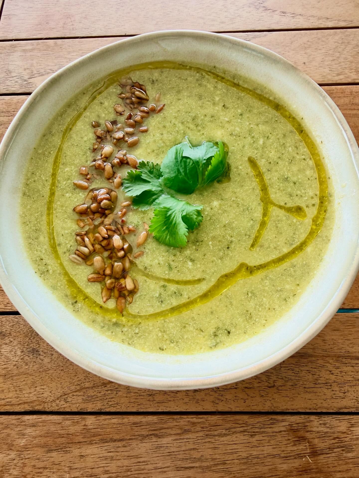 There’s something about a simple pot of soup that just resets everything.
This zucchini soup is one of those quiet recipes — the kind that doesn’t look flashy, but delivers every time. Creamy (without being heavy), bright from cilantro, and finished with yogurt for that little tang.
It’s the kind of meal that feels like taking care of yourself… without overthinking it.
If you’ve got zucchini sitting in your fridge right now — this is your sign.
https://www.nourishing-for-flourishing.com/post/zucchini-soup-with-yogurt-cilantro
#nourishingfood #bloodsugarbalance #simplemeals #zucchinirecipes #healthycomfortfood