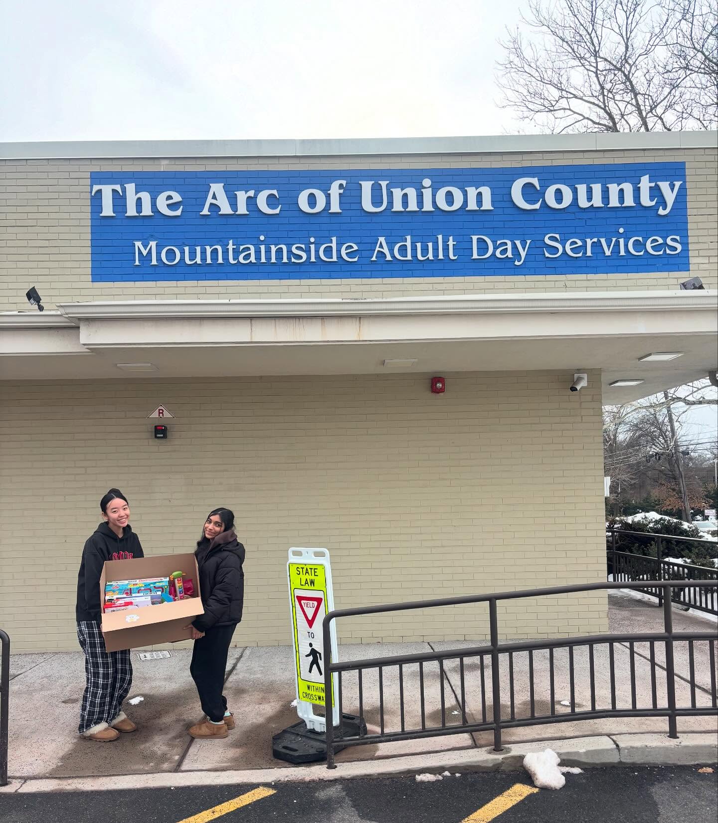 02/26/26
We visited the Arc of Union County Office in Mountainside, NJ, to drop off our sensory-based donations, and we had the opportunity to meet with the amazing people who lead the programs here 💛
Go support and follow their initiatives @thearcofunionnj 🌟
#everykidcan