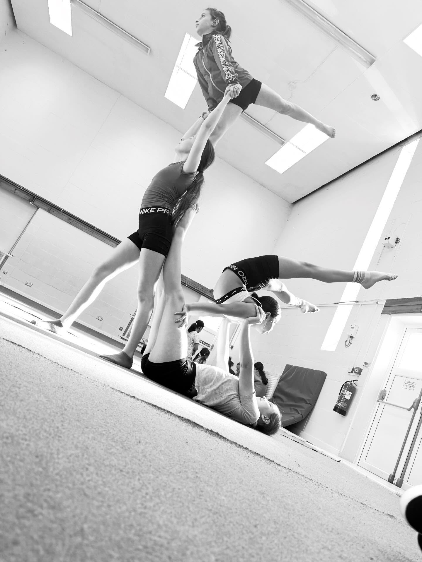 These 4 never stop working hard ♥️🫶 Simona, Laura, Mariia & Ella