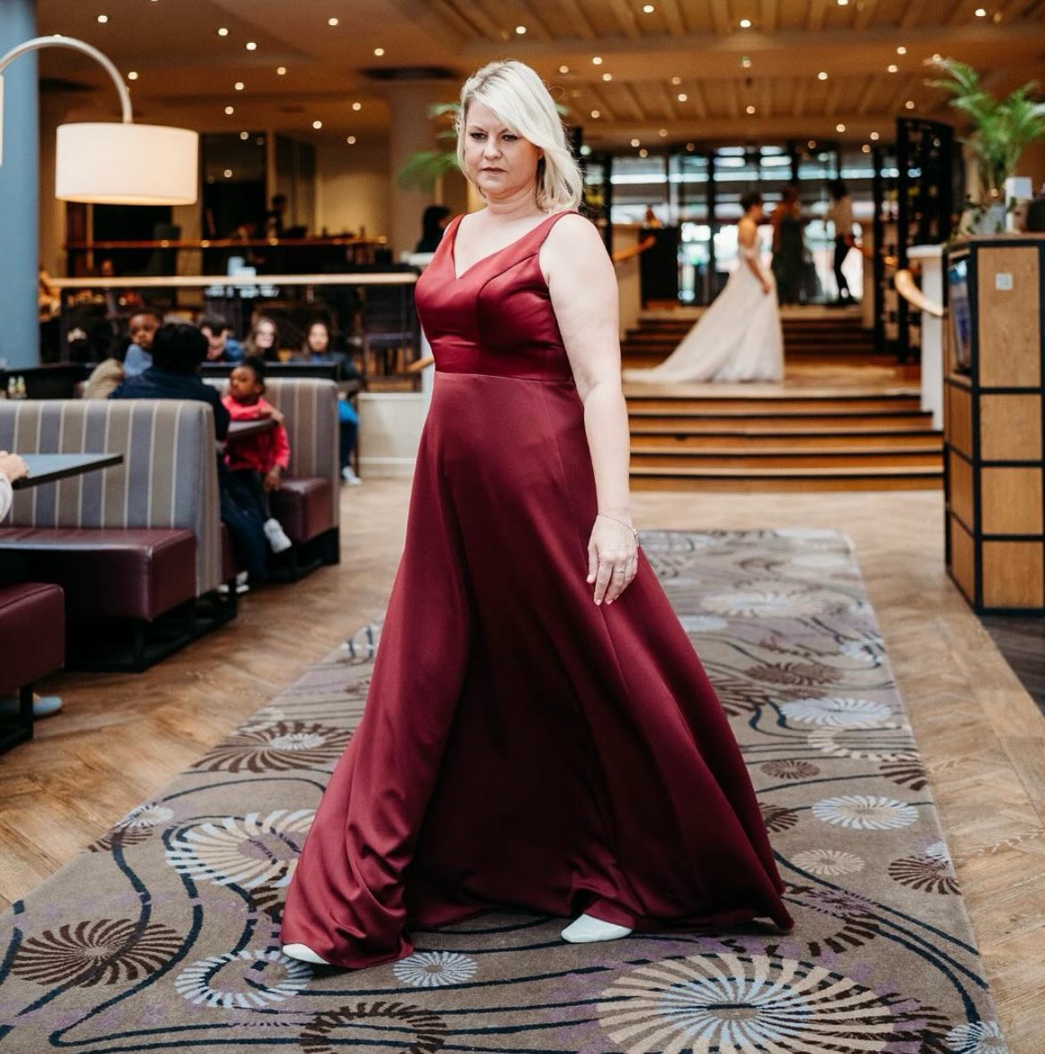 An effortless A-Line bridesmaid dress with satin bodice and chiffon skirt. The front bodice of this dress has a slightly shaped sweetheart neckline, whilst the back has a self-tie satin bow, leaving a diamond shaped keyhole between the bow and the waistline. The satin ties of the bow fall gracefully over the A-line skirt, adding detail in a minimalist way. The bodice is beautifully shaped and supported internally by boning and padded cups. This dress fastens at the back with a self-tie bow to the body, and an invisible zip to the skirt.
Available in 27 colours!
@nievecouture - Style NM6119
#bridesmaids #bridesmaid #dresses #bridalparty #yateley