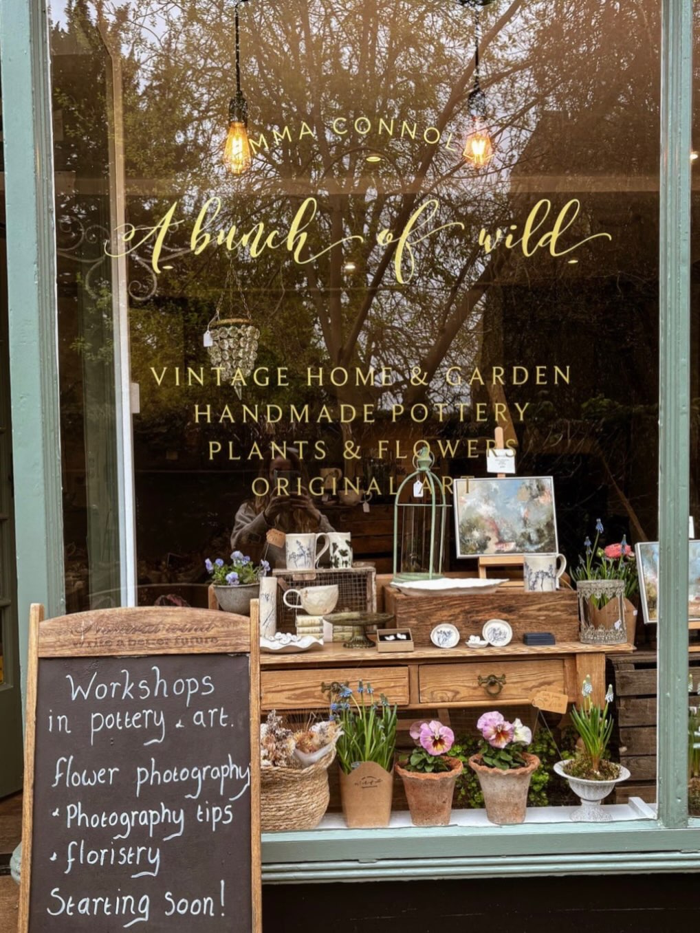 Goodbye March & Hello April 🌿
March moments…..
So lovely to have sunshine in March at the fairs, shopping for stock, visiting friends & pretty shops, flowers & gardens, walks in the woods & home diy in between. Hope you’ve had a good month too🌿
1. Visiting @abunchofwild last weekend in Hitchin to see Emma’s beautiful new shop 🌿
2. Lovely Midhurst @midhurstbrocante
3. A gorgeous visit to @rosehipinthecountry for their Spring Brocante last week 🤍
4 & 5. Staying in Long Melford, Suffolk
6. Visiting the lovely shop @lottiegirlingvintagehomegarden in Midhurst
7. Lovely day @wiltondecorativevintage
8. Walks in the woods spotting early bluebells
9. Here we go again ~ fair prep 😂
10 & 11. Gorgeous @hamhousent & gardens in Ham
12. New Brocante flyers heading out to our Exhibitors
13. The Spring Online Brocante at the beginning of the month
14 & 15. Old & new wardrobes ~ it’s been a long wait 🤍