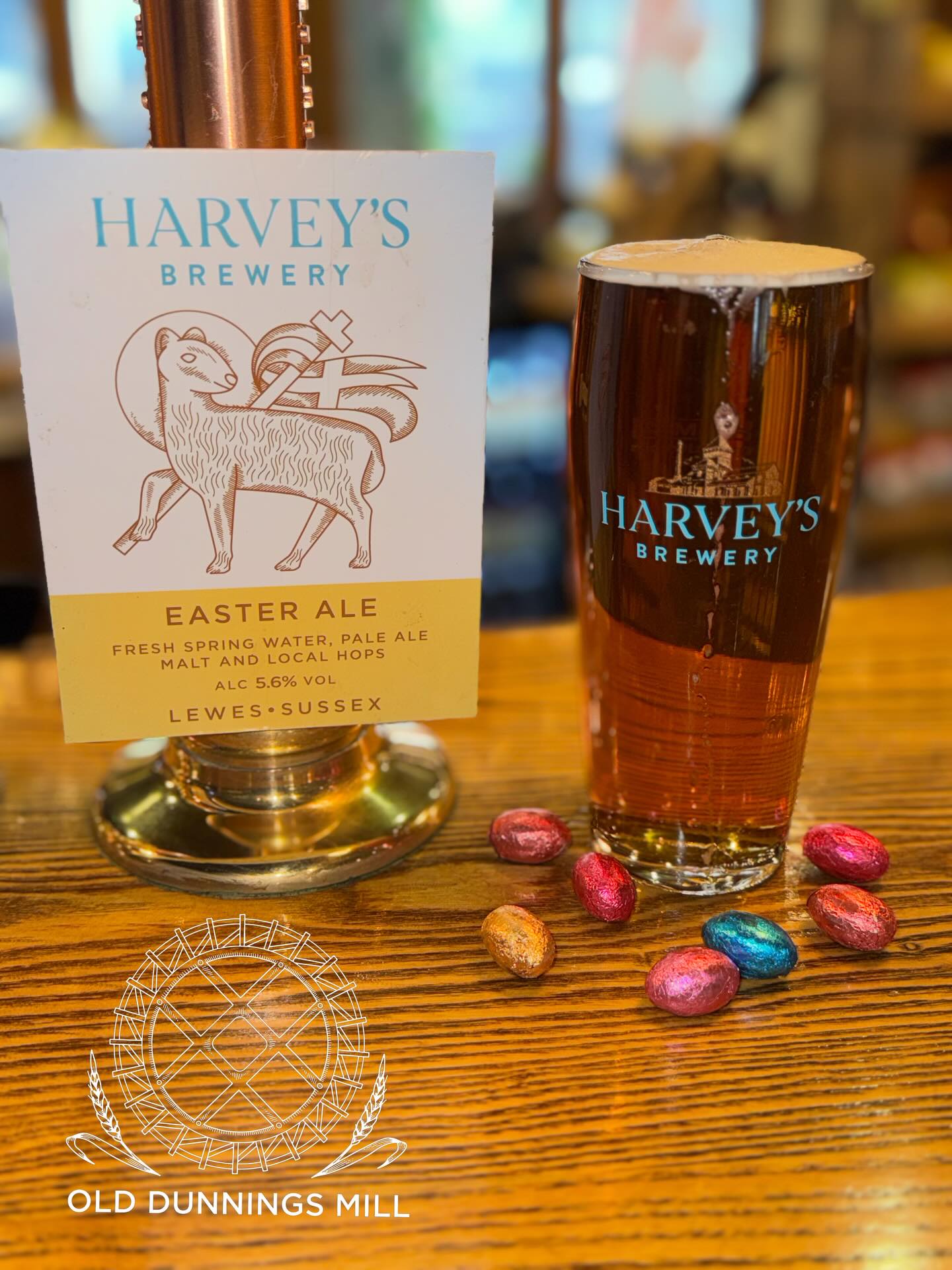 Happy Easter from all of us at Dunnings Mill!
Why not pop in and enjoy a pint of Harvey’s Easter Ale — a refreshing seasonal brew made with fresh spring water, pale ale malt, and local hops. At 5.6% ABV, it’s the perfect way to toast the long weekend.
See you at the bar!