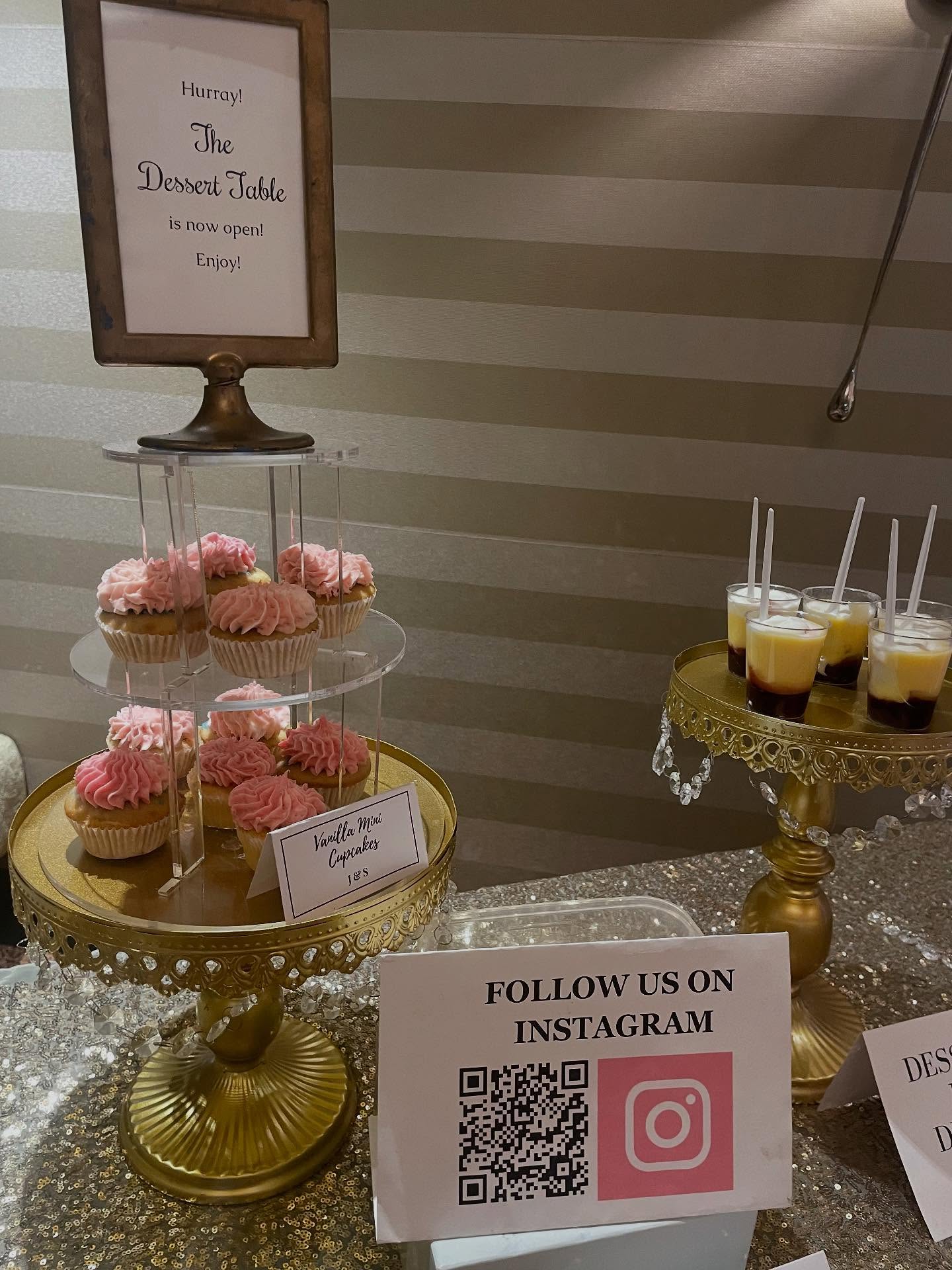 What’s the delicious real story behind Sweet Everythings:
⭐️ You won’t find fruitcake or fancy figurines or stiff royal icing here. Lots of bakers can do this if this is your thing. We’re more about moreish award winning sponge, modern designs and handmade favourites that everyone loves.
⭐️ Everyone deserves dessert! Whether you want lots of dessert choices to make every sweet tooth happy, or you are looking for gluten-free or vegan desserts, we are here to help!
⭐️ Our Wedding Cakes are always made with our speciality buttercream. There’s no end to how beautiful a buttercream wedding cake can be and every bite of tastes just as good as it looks.
We make it easy-peasy to talk to us about your dream wedding cake and desserts!
Send us a message via our website
DM us on Facebook
Book a Zoom consultation
All links are in our bio 👉