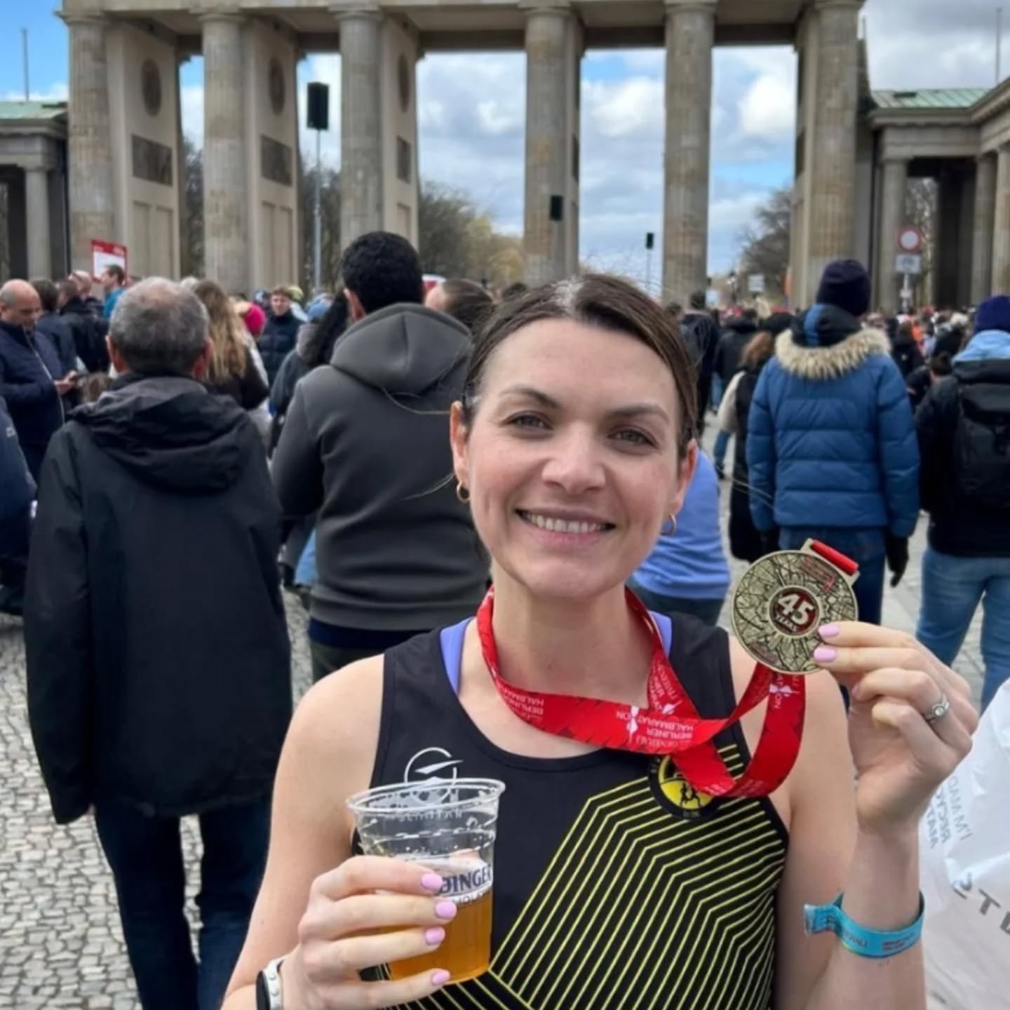 Medal (and deserves a medal) Monday! 🏅
These guys never fail to impress me!
Let's start with @katjf86 - Kat took on her first super half in Berlin yesterday cruising to a 1:40 HM. A lot of hard work has gone into the last few months and the consistency has been nothing short of breathtaking. Can't wait to see what happens at the next one!
Now, they didn't get a medal but they definitely deserved one. @charlottepatton12 and @stupots07 attended the Devil O'the Highlands recce from Glencoe to Kinlochleven on Saturday. 5 hours, 21miles, nearly 4500ft of elevation and in every variation of weather imaginable. To make it worse they had to put up with my driving and chat along the way. Special thanks to @wildheartrunners for hosting and making us feel very welcome and to @we_are_them_images for capturing the pain and suffering in such a beautiful way 😁.
Exciting month ahead with Paris, London, Manchester and the Devil all cropping up in April.
Well done guys!