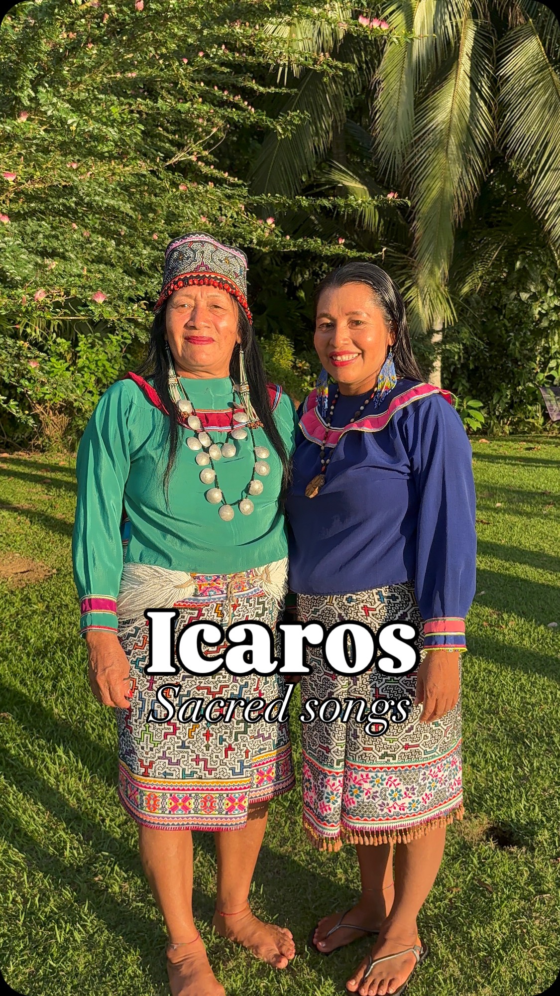 What are Icaros?
Icaros are sacred songs; high-frequency melodies sung by the plants through our Curanderas. These divine sounds flow into both the physical and energetic body, bringing profound healing and liberation. 🌿✨
Each Icaro is received from plants and trees, expressed as patterns transformed into sound. In Shipibo tradition, healers often sing what they see during ceremony, weaving visions into songs that awaken the heart.
We are deeply grateful to collaborate with Maestras who channel the medicine of the heart, returning us to ourselves.
At Pandorita, we believe that coming home means returning to the heart. 💚
Would you like to learn more about Icaros? Comment “Icaro” and we’ll share more information with you.