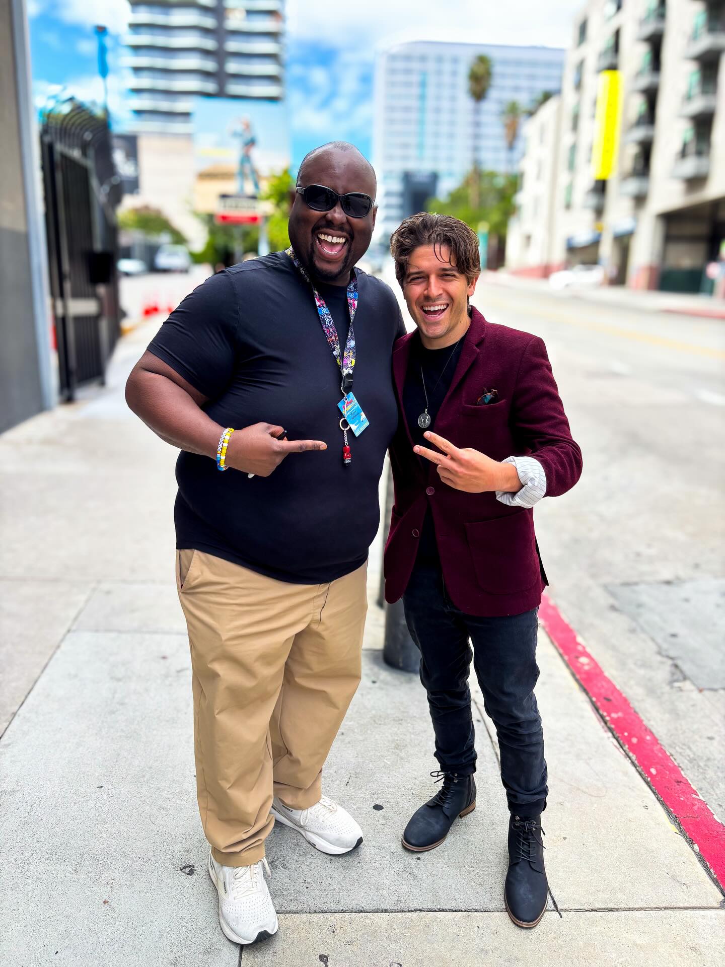 LEONA 🦁 + RIDDLE 🌹?!
Got to go see the King 👑 @majorattaway in Spamalot! What a trip, amazing performance and so refreshing to see some Broadway in LA!