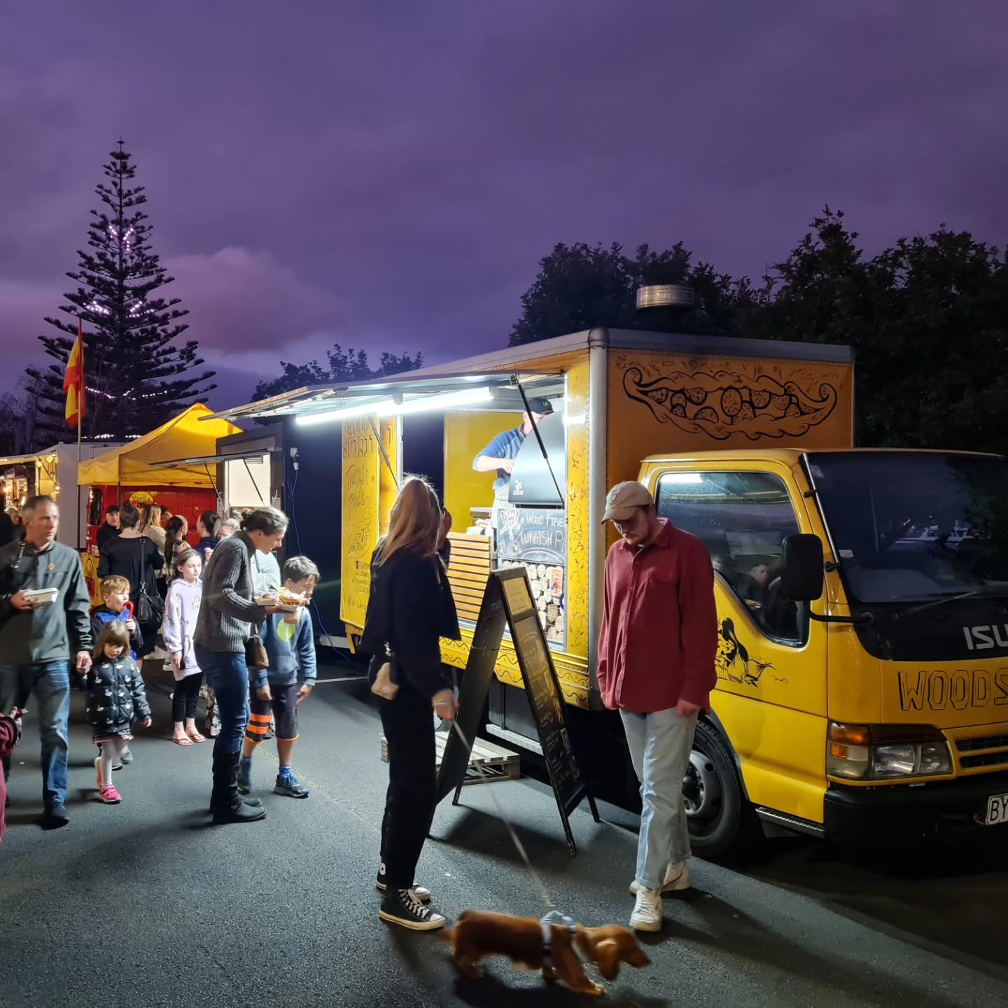 Hi folks 👋
This Saturday, March 28th we are participating "Relay for Life" event at The Trusts Arena @foodtruckcollectivenz
We will serve Wood-fired Turkish Pides 🔥
》March 28th SATURDAY
📍The Trusts Arena, Henderson
⏰️2-8PM
Meanwhile our Ellersie Pop-up inside @properdonerkebab is OPEN weekly Tuesday-Sunday 11AM-9PM as usual.
#woodspiritnz #turkishpide #turkishstreetfood