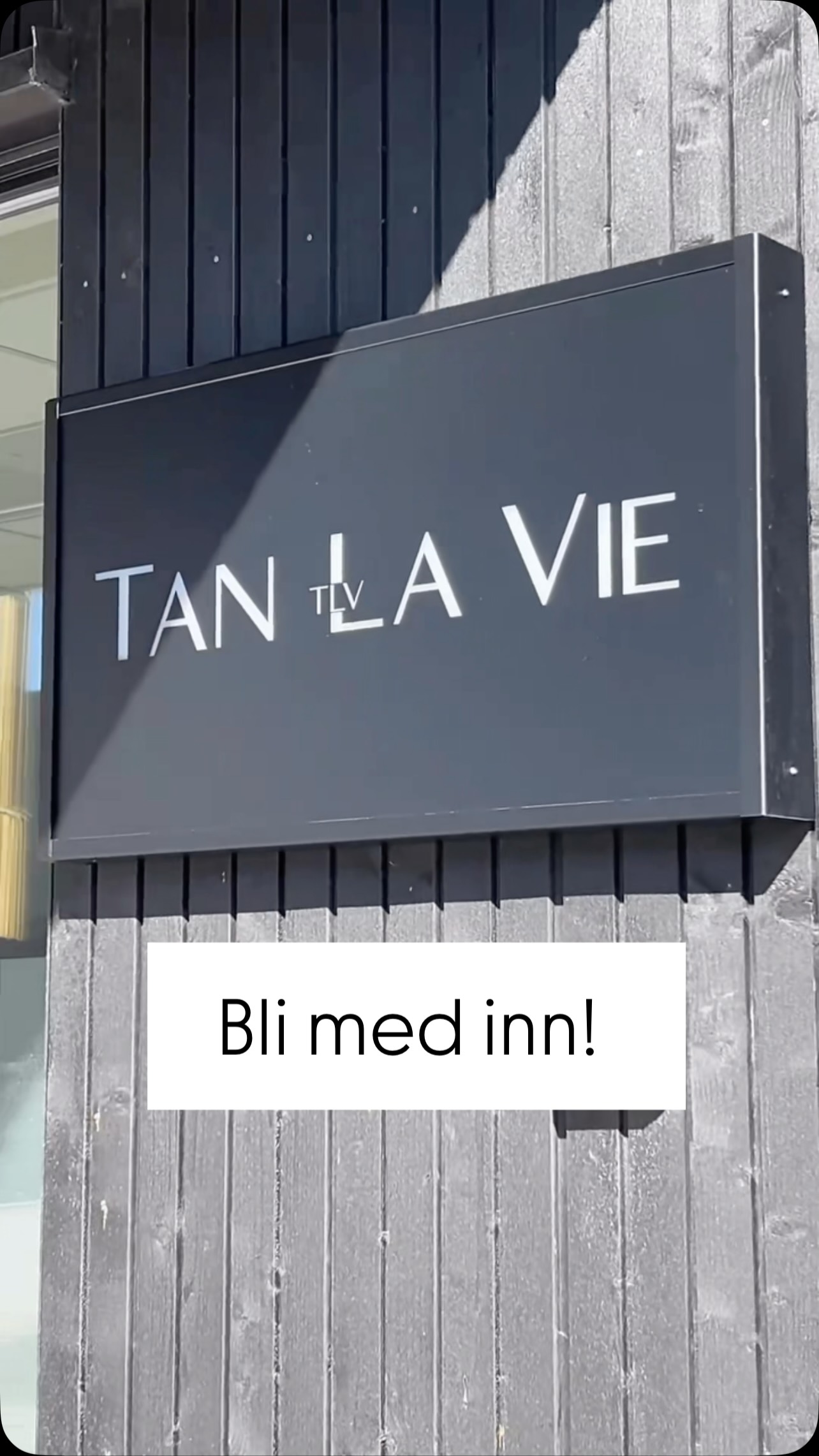 En sniktitt på vårt første, helt nye Tan La Vie Studio 👀🤩
#tanlavie #spraytan #spraytanstudio #selvbetjent