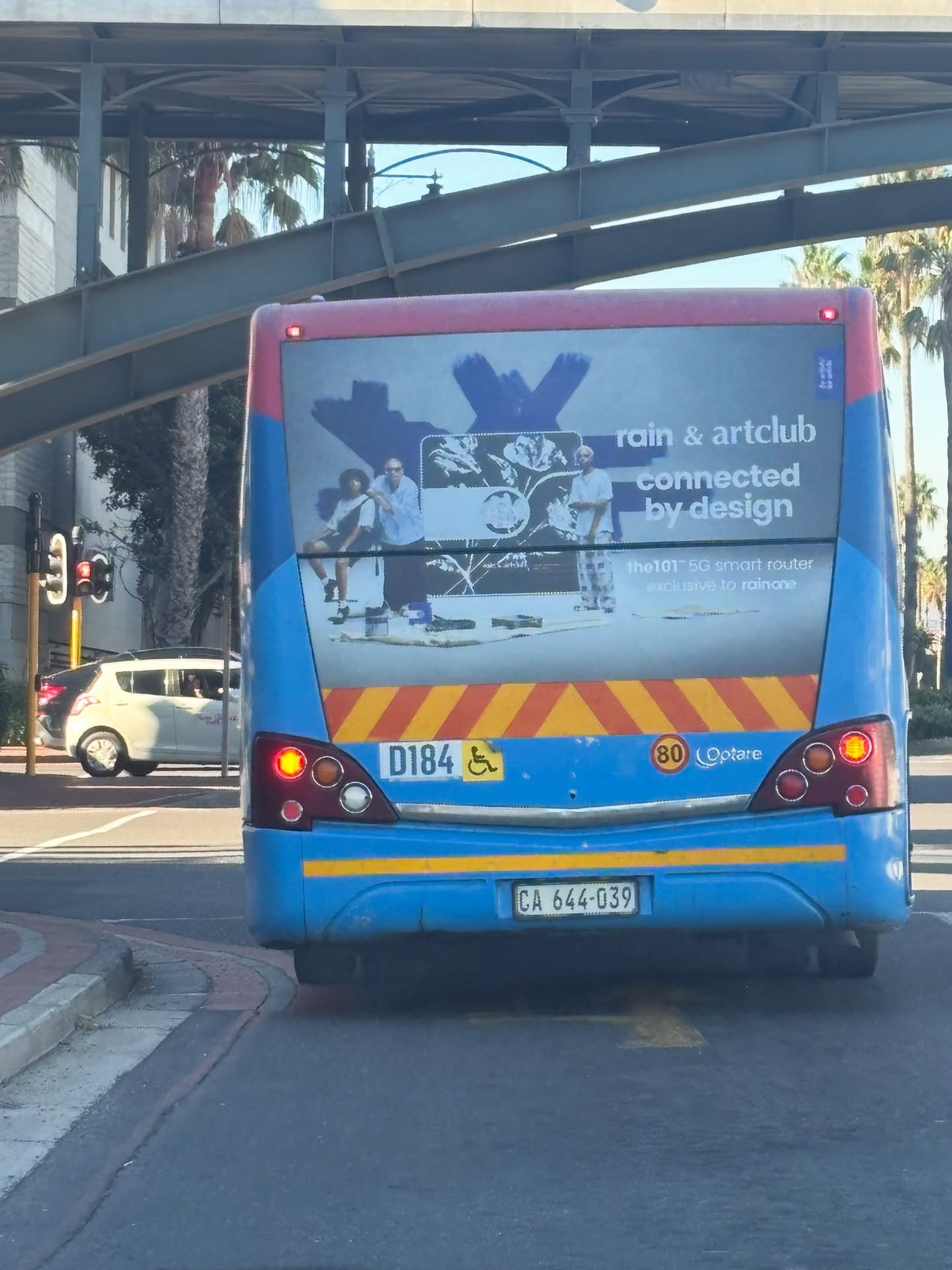 This month, we’re playing a game of “Where’s Rain?”!👀😆💧I spotted not 1, not 2 but FOUR buses with our latest campaign with @rainsouthafrica @artclubandfriends and @kujengalivesa !🇿🇦🔥Have you seen any? Let us know in the comments!
#rainsouthafrica #koptonmusic #kujenga #synclicensing #artclubandfriends