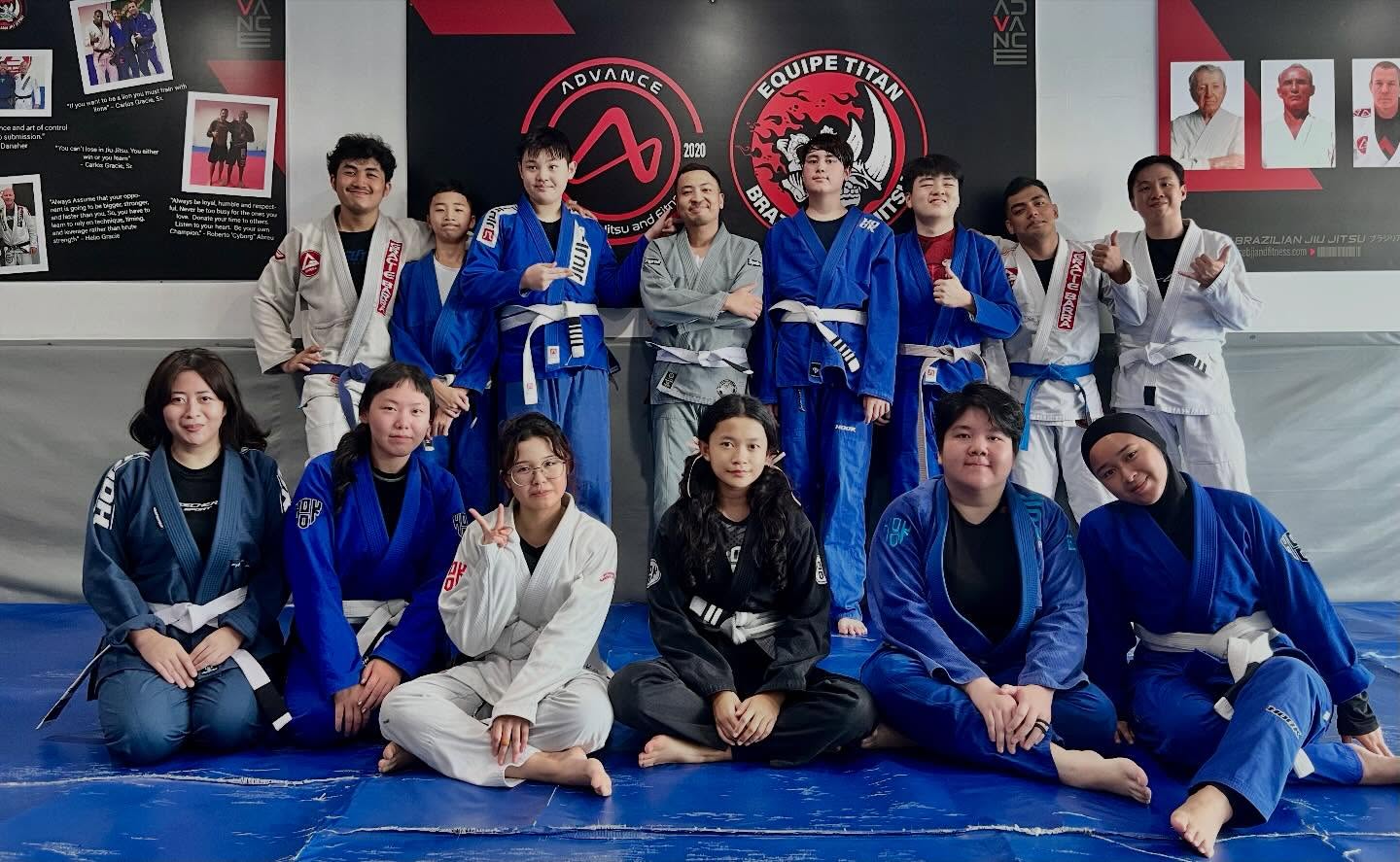 Numbers coming back from vacations and great to see new faces on the mats.
Lets keep BJJ growing in Indonesia 💪🏼💪🏼