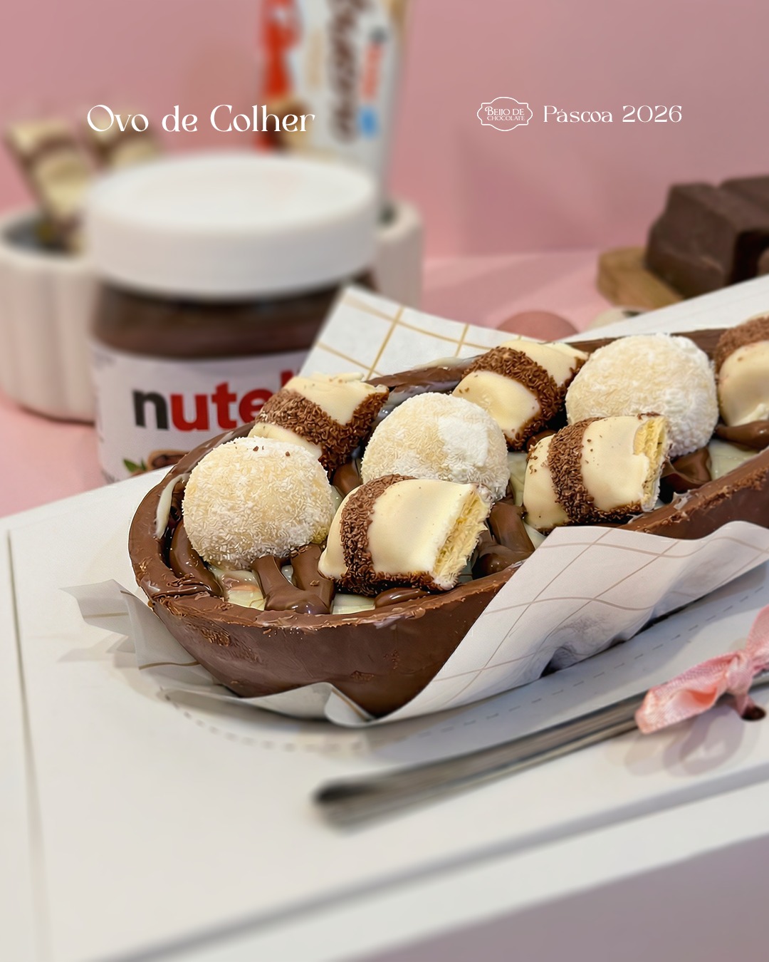 Ovo de Páscoa Recheado Kinder Bueno
Uma combinação que é sucesso garantido. Ovo de Páscoa inspirado no Kinder Bueno, com recheio cremoso de Nutella e Ninho, trazendo uma mistura perfeita de chocolate e suavidade.
Uma opção irresistível, com sabor marcante e textura super cremosa em cada colherada.
Disponível nos tamanhos 500g, 350g e 250g.
Produção artesanal e somente por encomenda.
Faça seu pedido pelo link da bio e encomende pelo WhatsApp.
Beijo de Chocolate – Páscoa feita com carinho.