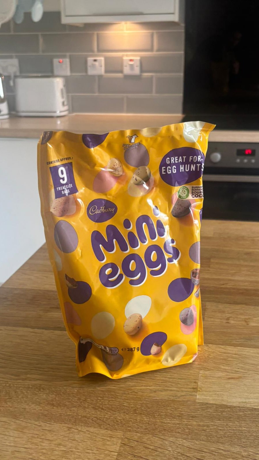 Easter delivery at 21 houses today ๐ฃ๐ซ#bicesterliving #coliving #roomtorentbicester #homefromhome #easterbunny