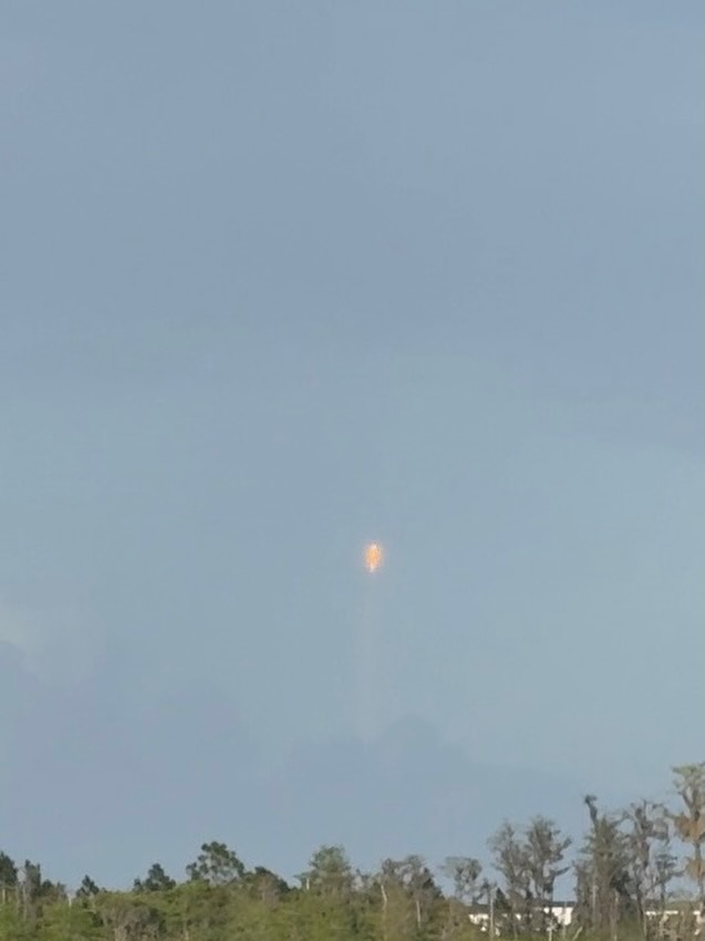 Well, we sorta saw it! Saw it for about 5-10 secs before it disappeared behind the clouds.
#Artemis #ThousandTrailsOrlando #RVLife #lifeontheroad #rvliving