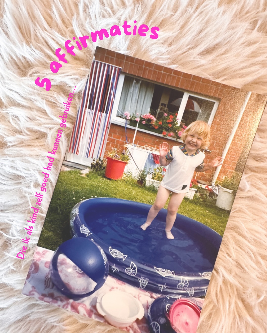 Waarom ik affirmaties nu bewust gebruik in ons gezin en in mijn coachings? Omdat ik besef dat ik kleine Sarah ze ook goed had kunnen gebruiken… 💛
#affirmaties #kindcoach #ouder #mama #innerlijkkind zelfvertrouwen positiefzelfbeeld veerkracht