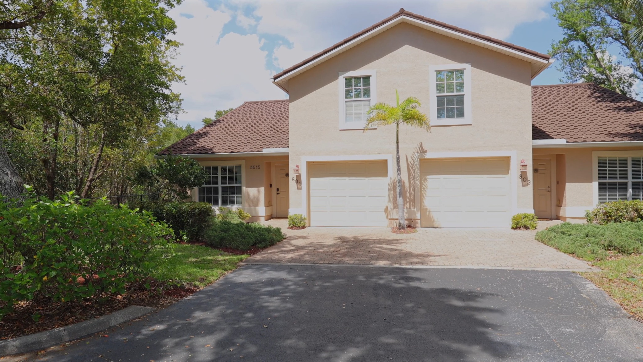 Just listed! 🏡 Every home deserves to shine—affordable photo & video packages make it happen.
📍3515 Avion Woods Ct #801
.
.
.
#RealEstatePhotography #HomeForSale #ListingPhotos #PropertyMedia #RealEstateMarketing #HomeStaging #HouseGoals #DreamHome #LuxuryRealEstate #RealtorLife #JustListed #HomePhotography #RealEstateVideo #PropertyListing #RealEstateAgent #HomeSelling #FloridaHomes #BonitaSpringsRealEstate #NaplesRealEstate #MarcoIslandRealEstate #RealtorPhotography #RealEstateContent #HouseHunting #ListingVideo #RealEstatePromo #PropertyPhotos #HomeMarketing