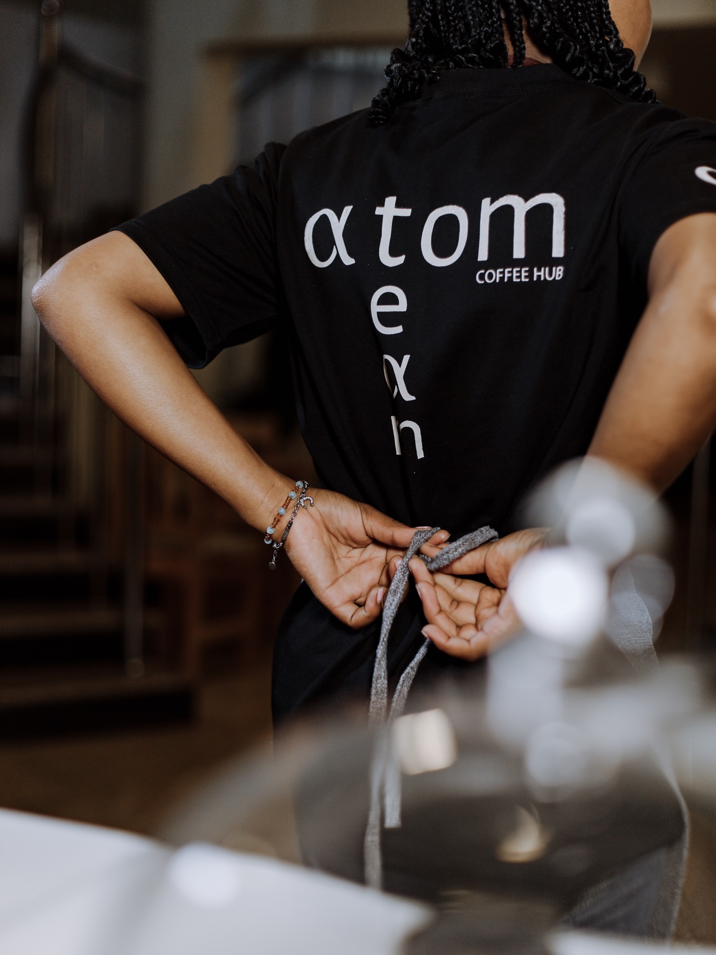 The apron is on. Let’s make some great coffee.
#atomcoffeehub #baristalife #specialtycoffee
#coffeelovers #darcoffeeshop