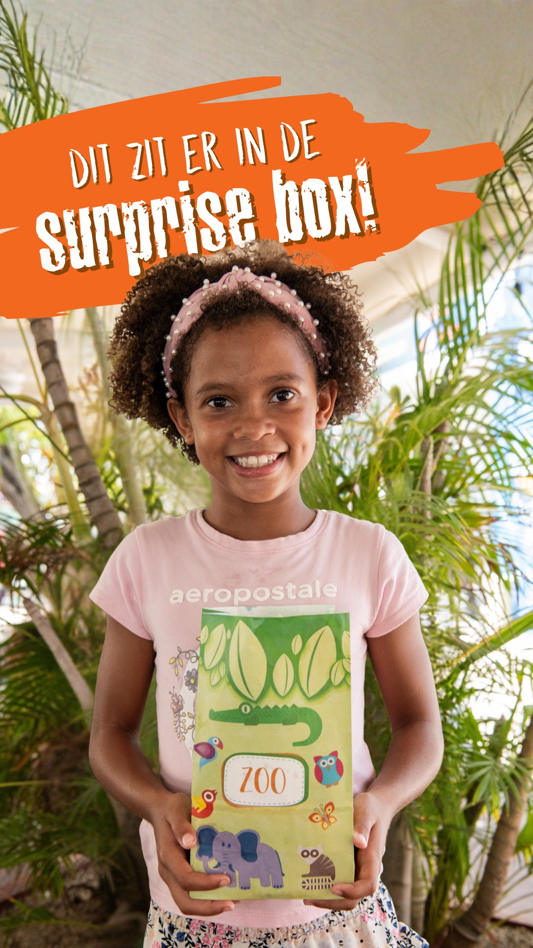 De leukste box voor de kleinste gasten 🎁
Frietjes, snack, saus en een verrassing.
Dat is gegarandeerd een glimlach aan tafel.
#pleincafewilhelmina #Curacao #KidsBox #kinderverrassing #gezelligsteterrasvanpunda
Plein Café Wilhelmina ligt aan het Wilhelminaplein in Curaçao en heeft het gezelligste schaduwrijke terras van Punda. We hebben meer dan 50 ijskoude (speciaal) biertjes, de lekkerste daghappen en we zenden alle belangrijke sportwedstrijden uit op groot scherm. Iedere donderdag tm. zaterdag hebben we Happy Hour van 17.00-18.00