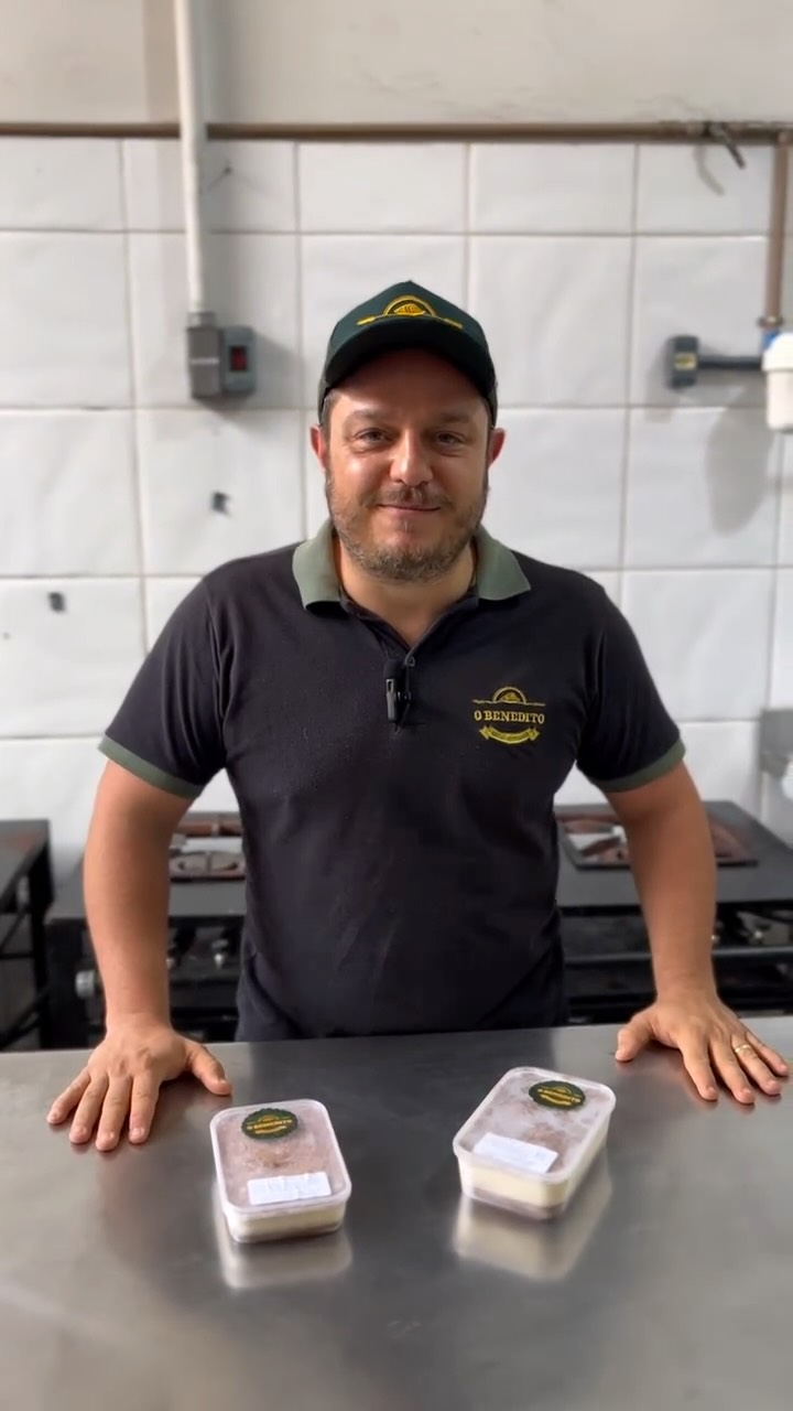 Que tal inovar na sobremesa desta Páscoa?
Nosso tiramissu, cremoso e cheio de sabor, está disponível em nossa loja em porções de 250g e 500g — perfeito para compartilhar.
Dê o play e confira todos os detalhes!
Garanta já o seu.
#MassasArtesanais #Divinópolis #minasgerais