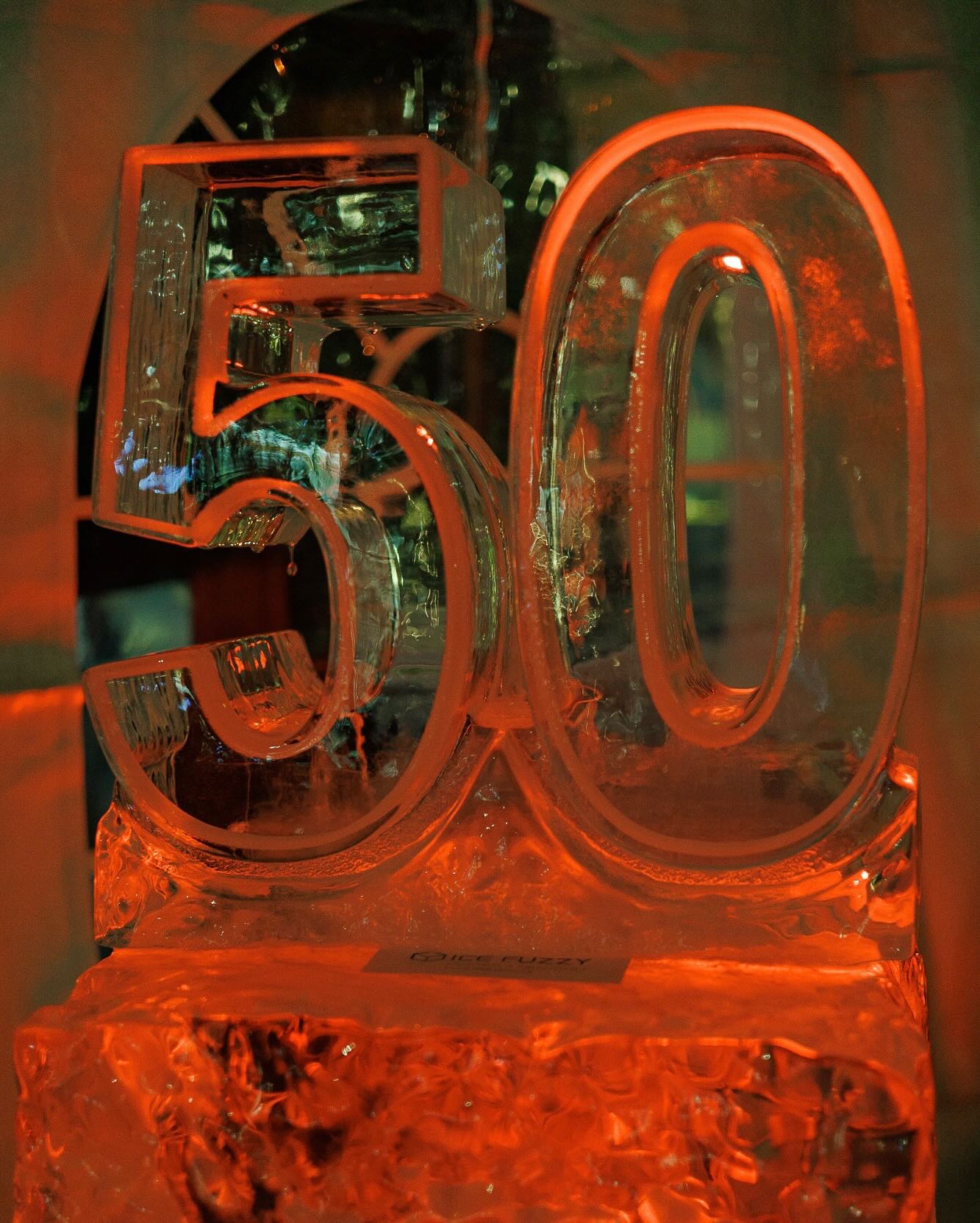 ✨Dieses Wochenende war einfach besonders
Wir haben 50 Jahre Ludwigs gefeiert - mit vollen Tischen, guten Gesprächen, leckerem Essen, coolen Drinks und einem Abend, wie man ihn sich wünscht.
Ein Abend, der gezeigt hat, was diesen Ort ausmacht.
Danke an alle, die da waren und mit uns gefeiert haben. Wir freuen uns auf viele weitere Jahre Ludwigs mit euch❤️
#ludwigskarlsruhe #50jahreludwigs #karlsruhe #karlsruheliebe #karlsruhegehtaus